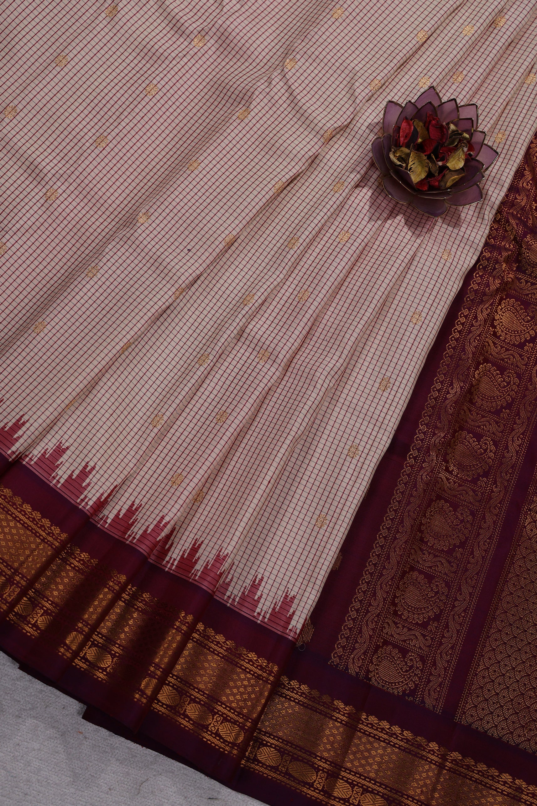 Check Silk Gadwal