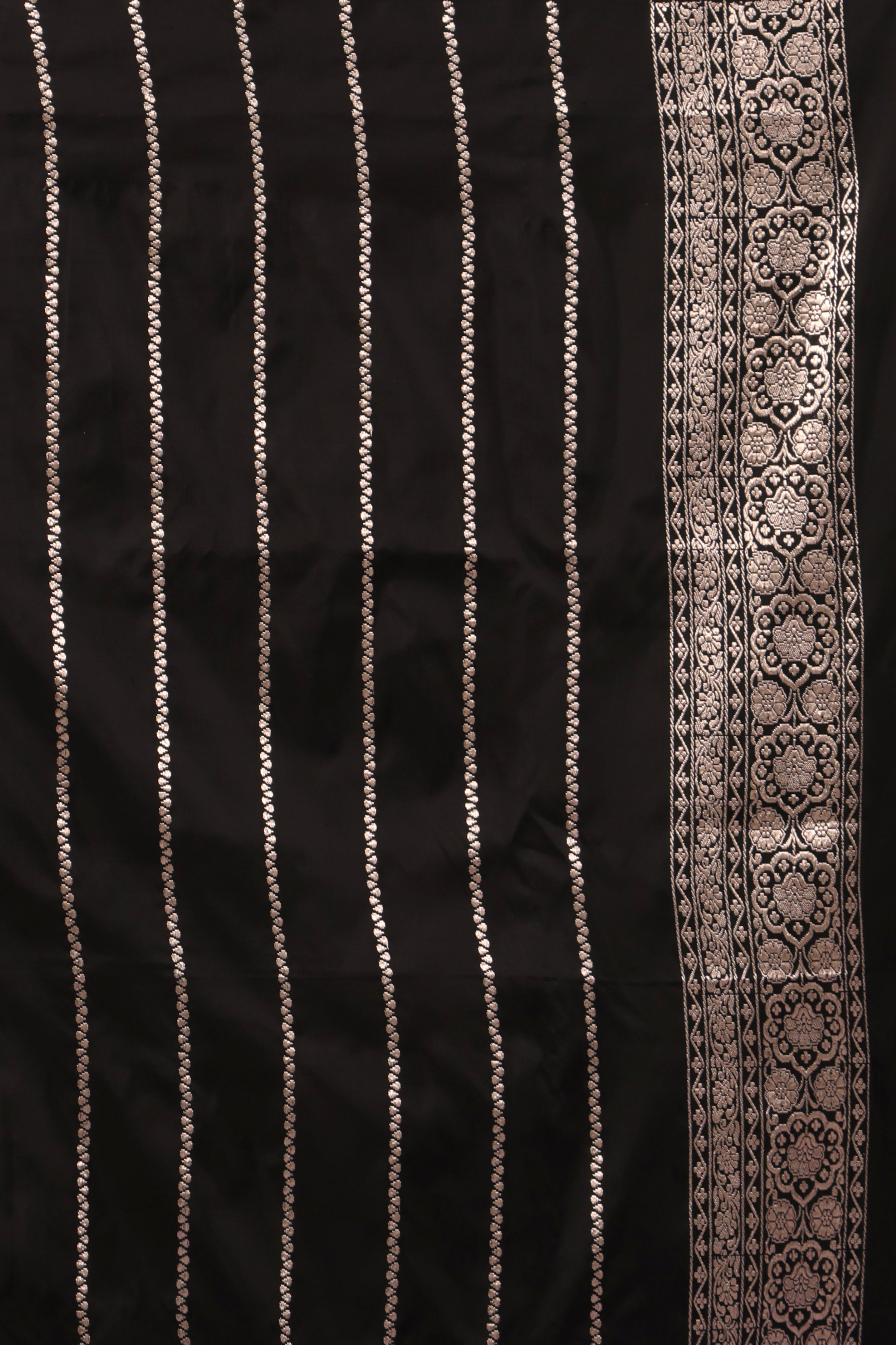 Exclusive Jaal Katan Banarasi