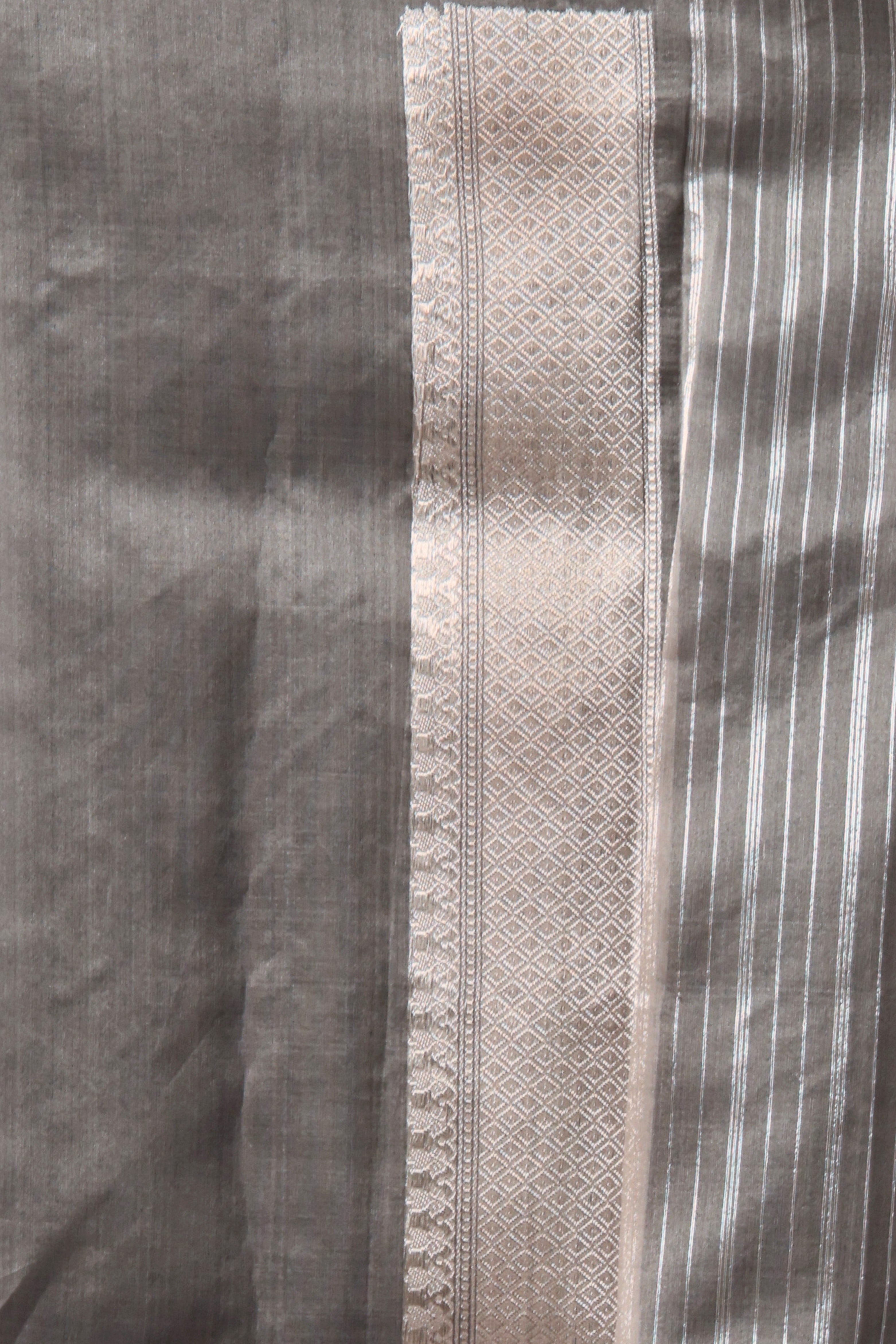 Exclusive Kora Meena Banarasi