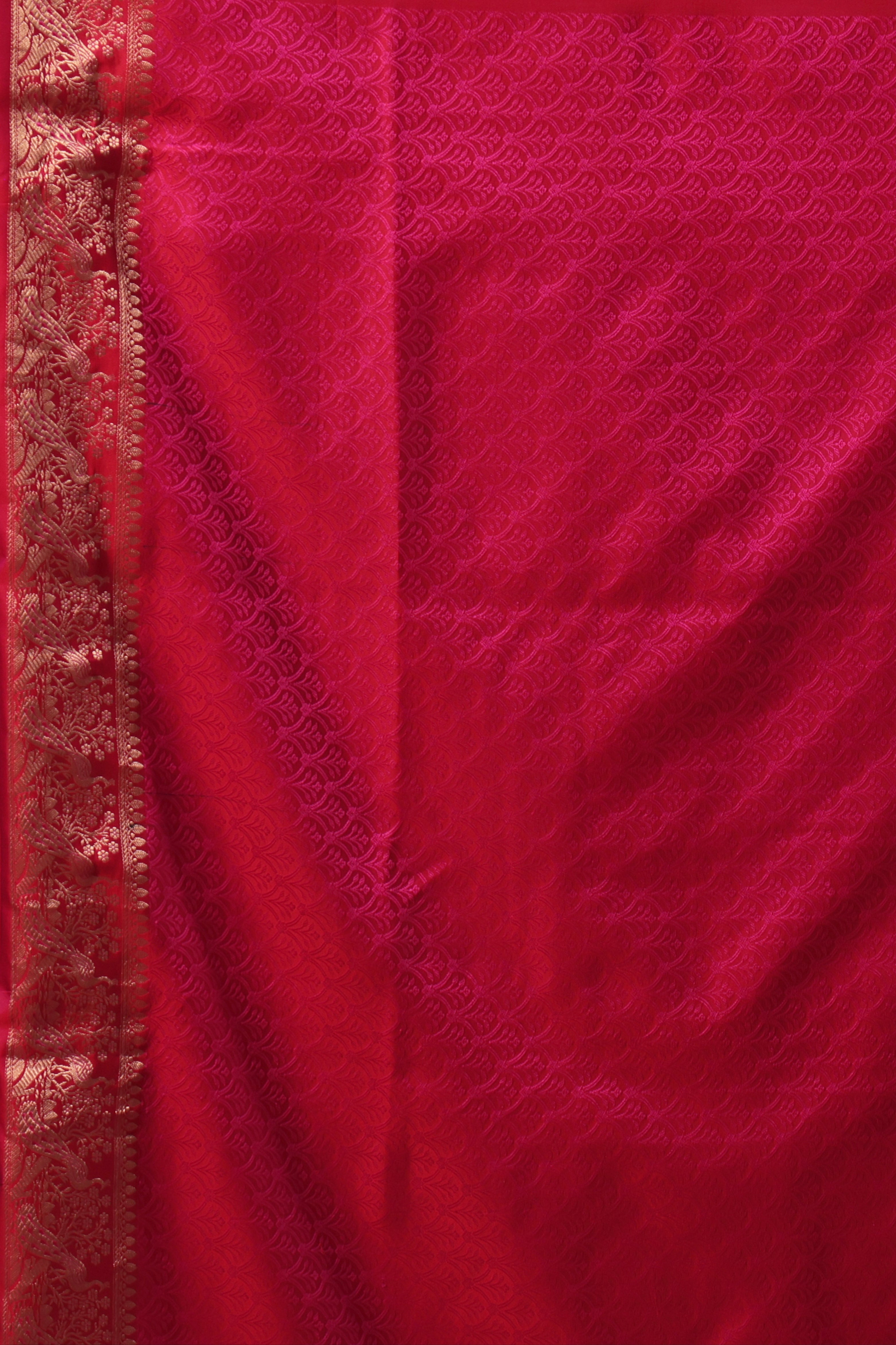 Shikargah Katan Banarasi