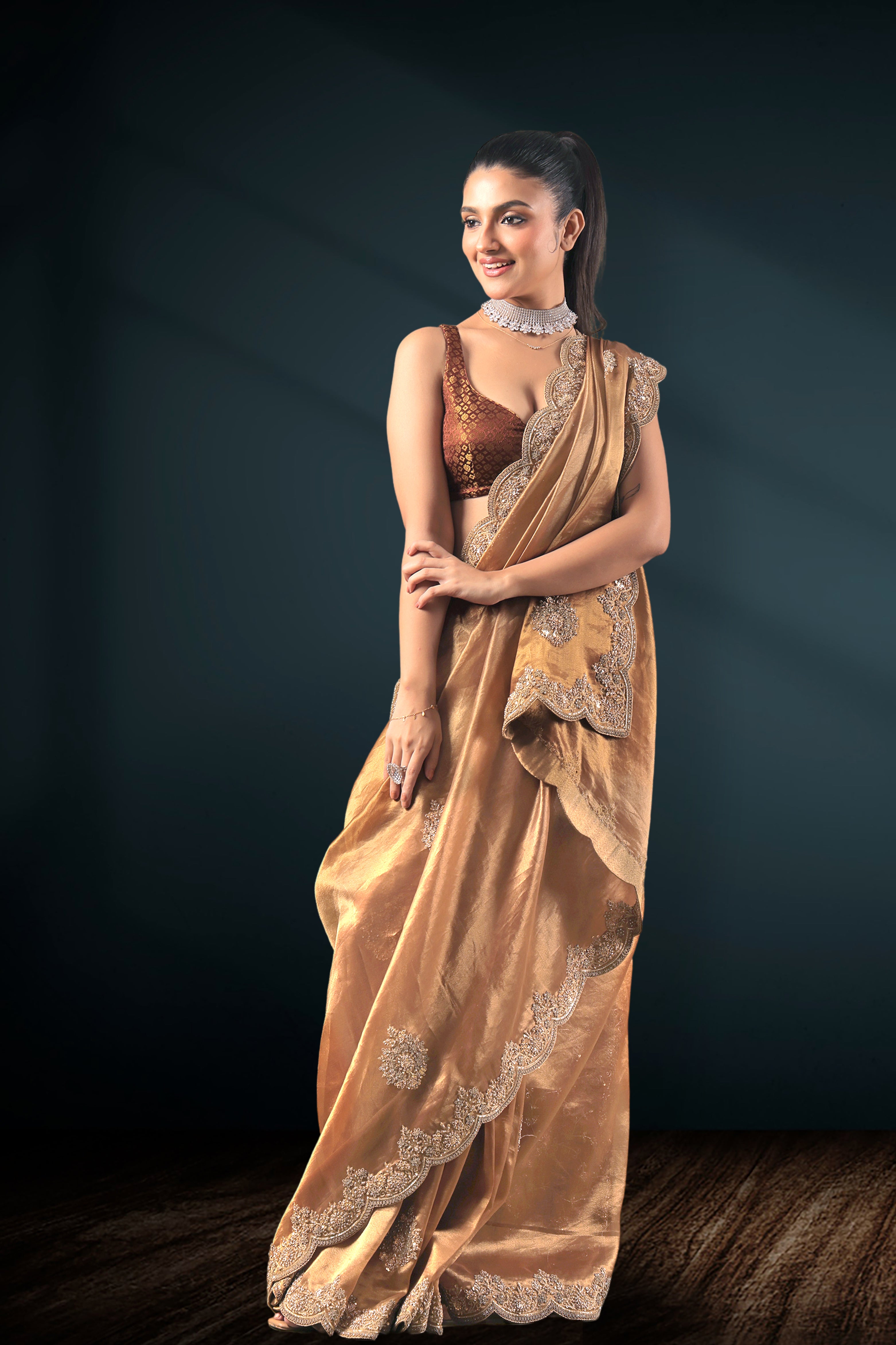 Exclusive Tissue Scalping Border Zardosi