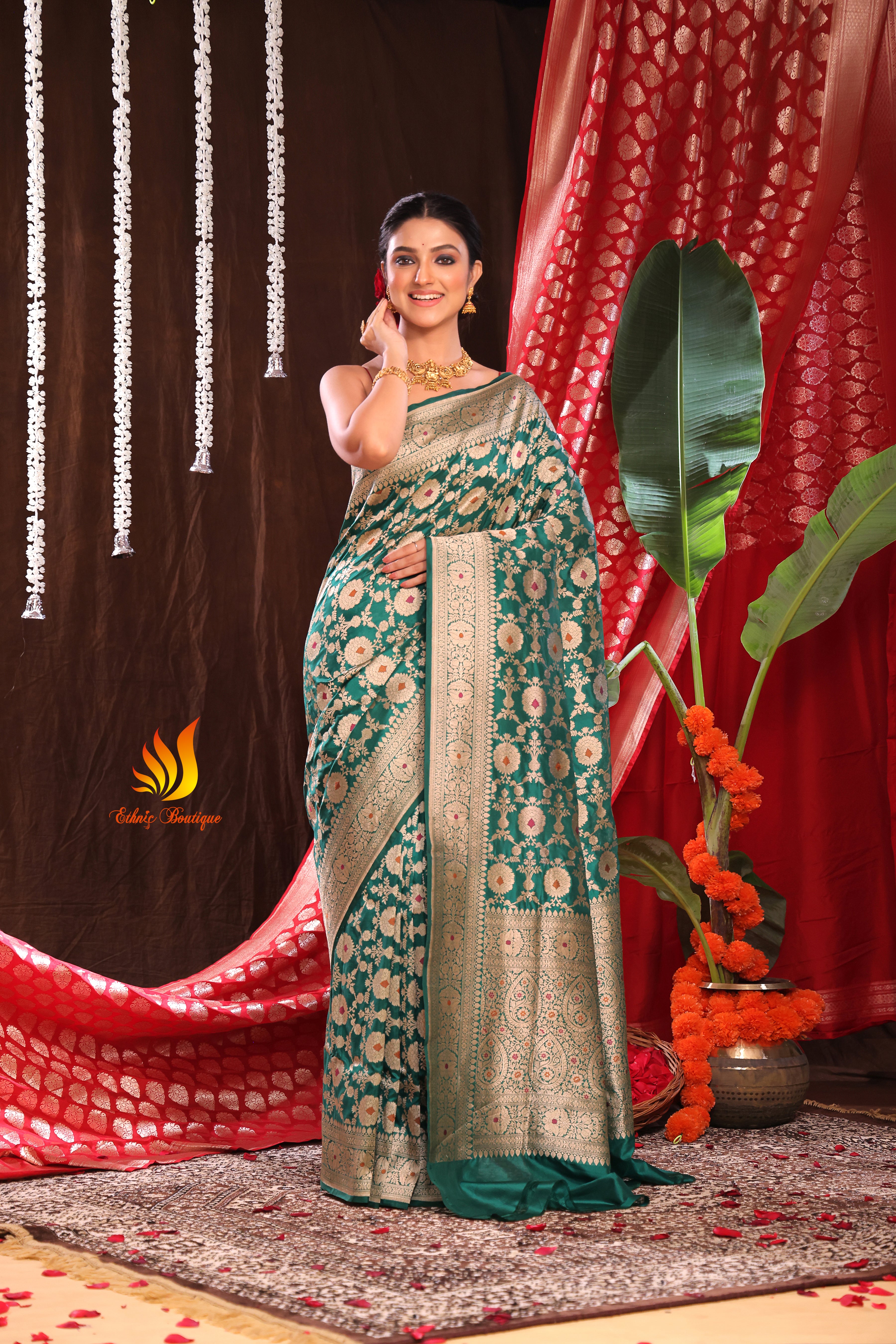 Jaal Meena Katan Banarasi