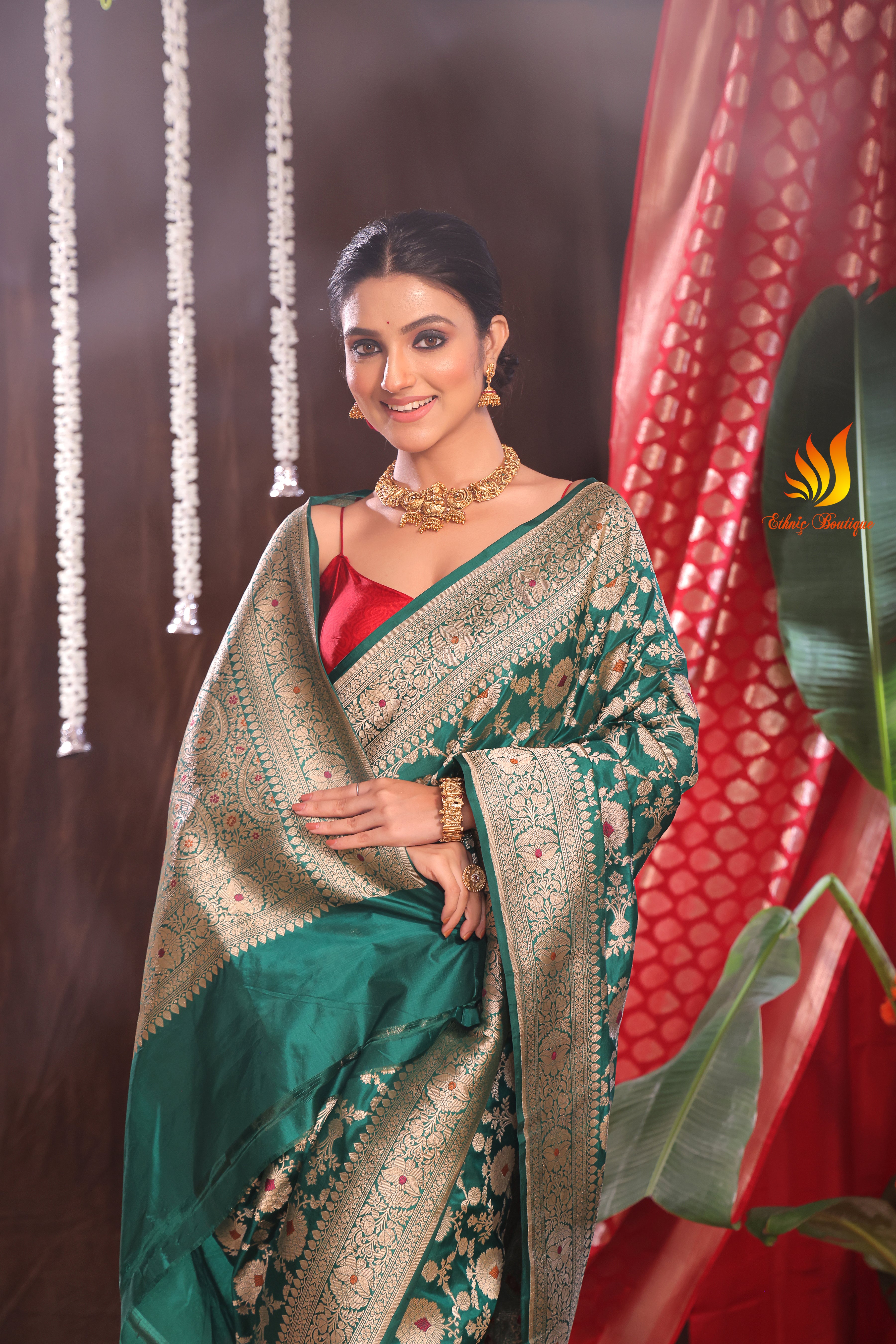 Jaal Meena Katan Banarasi