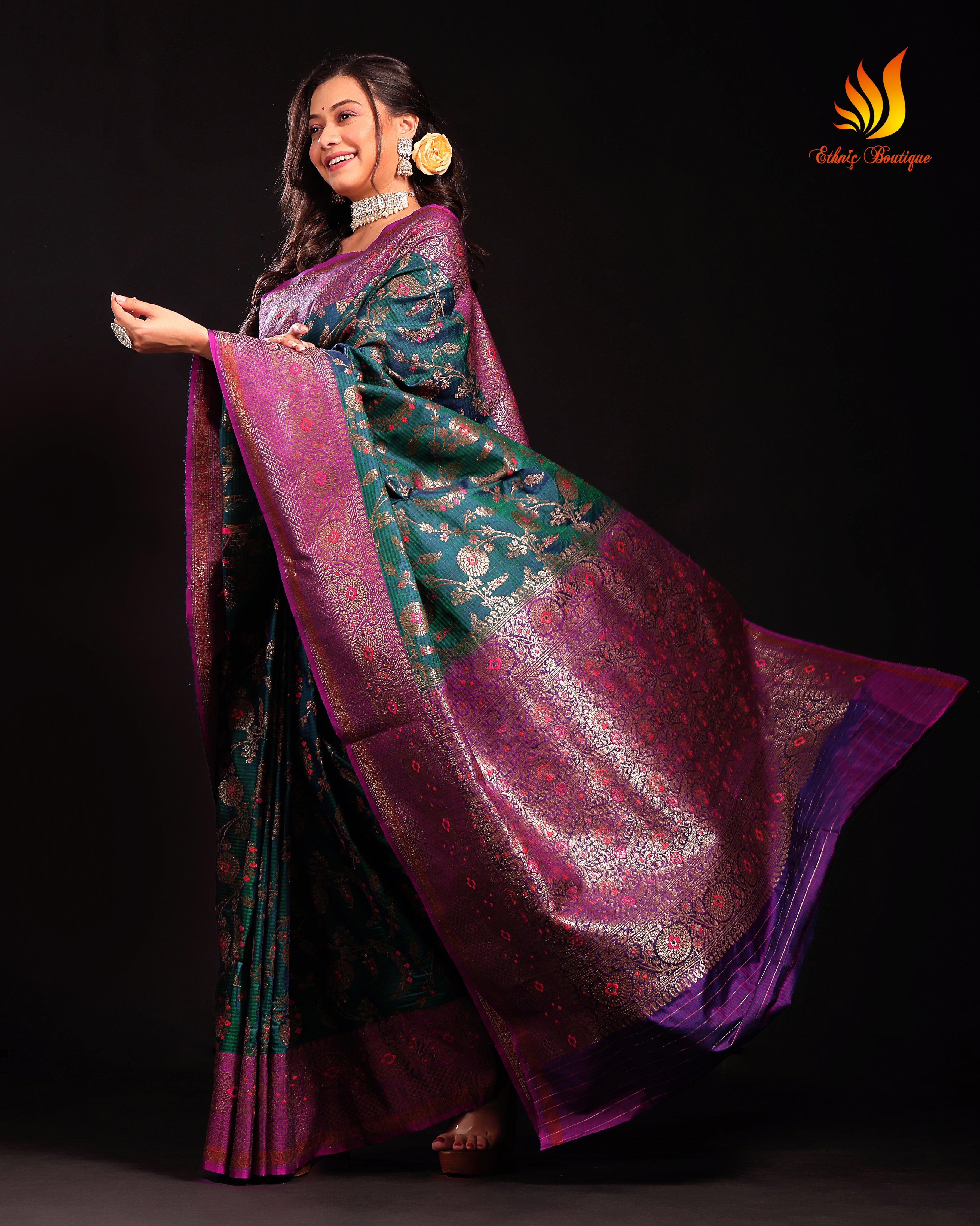 Jaal Dupion Silk Banarasi Green