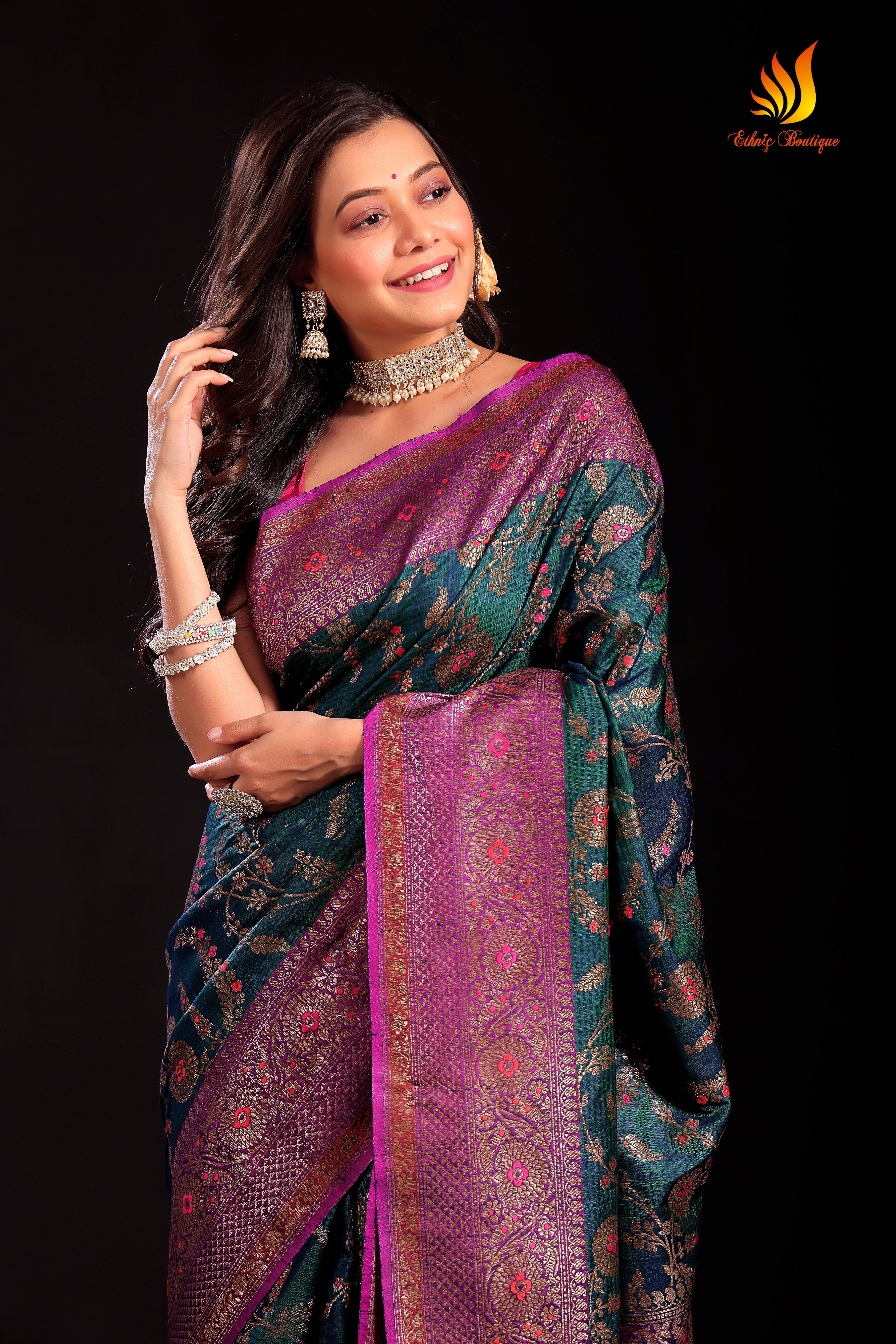 Jaal Dupion Silk Banarasi Green