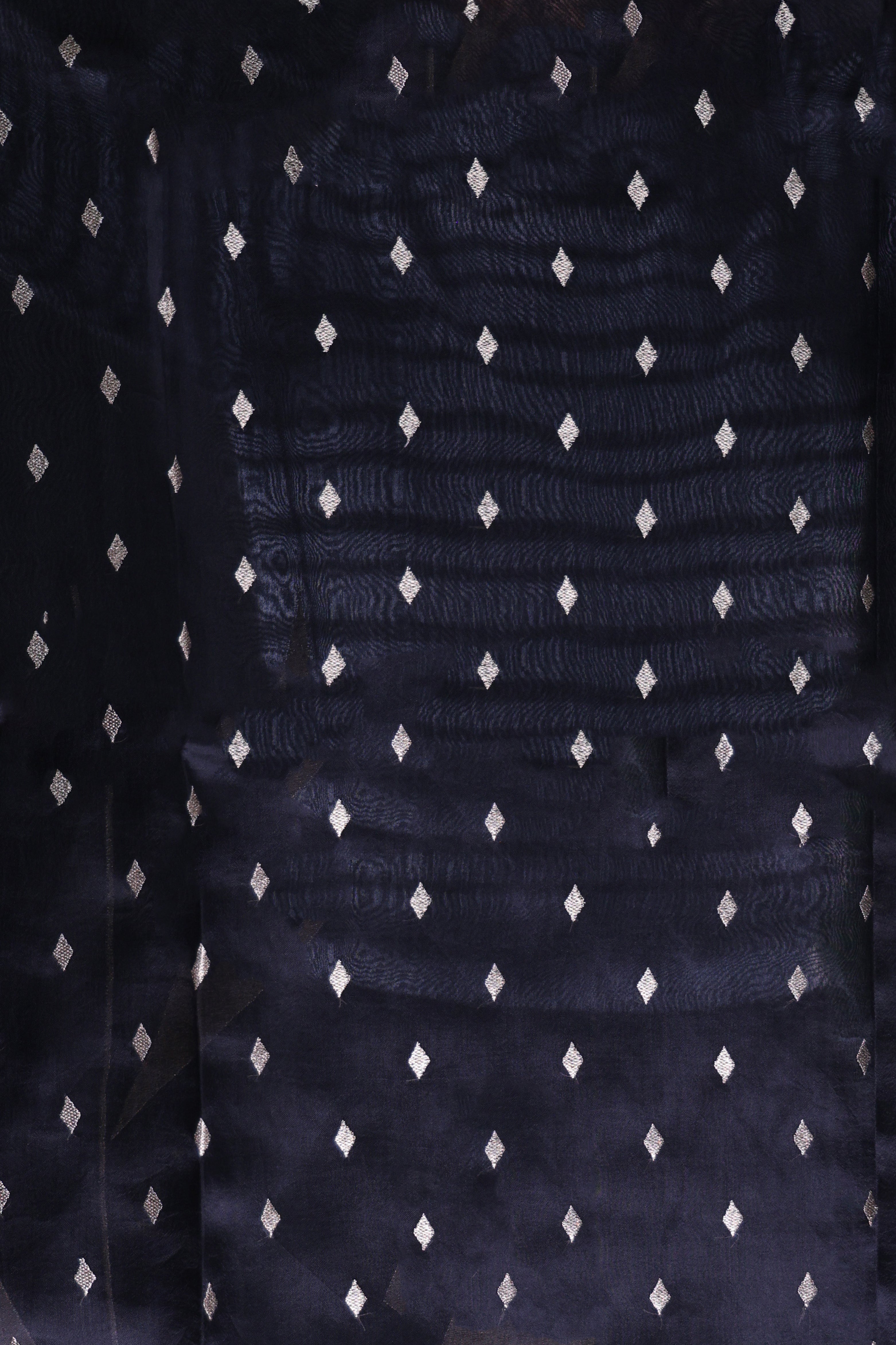 Exclusive Kora Banarasi