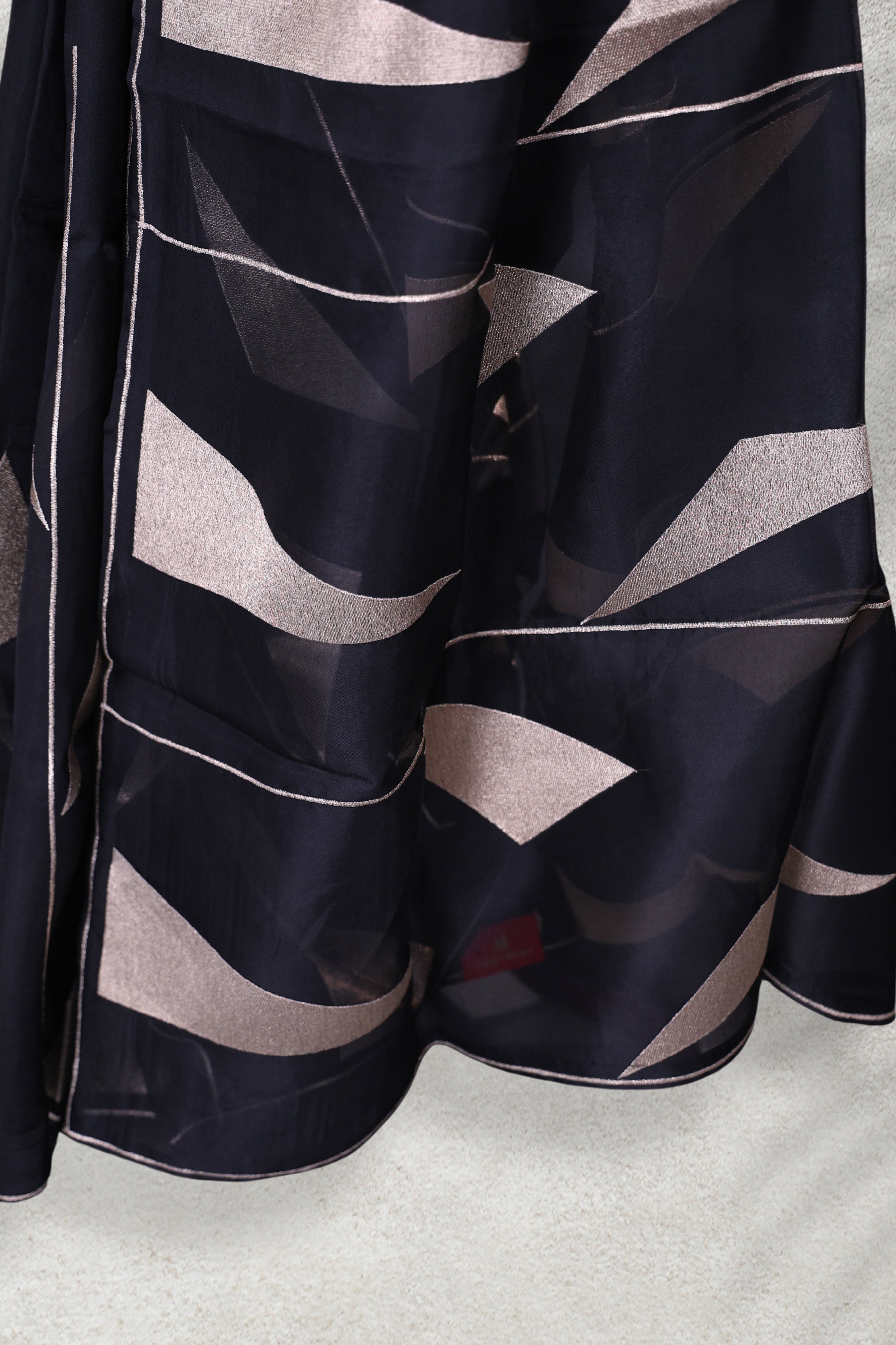 Exclusive Kora Banarasi