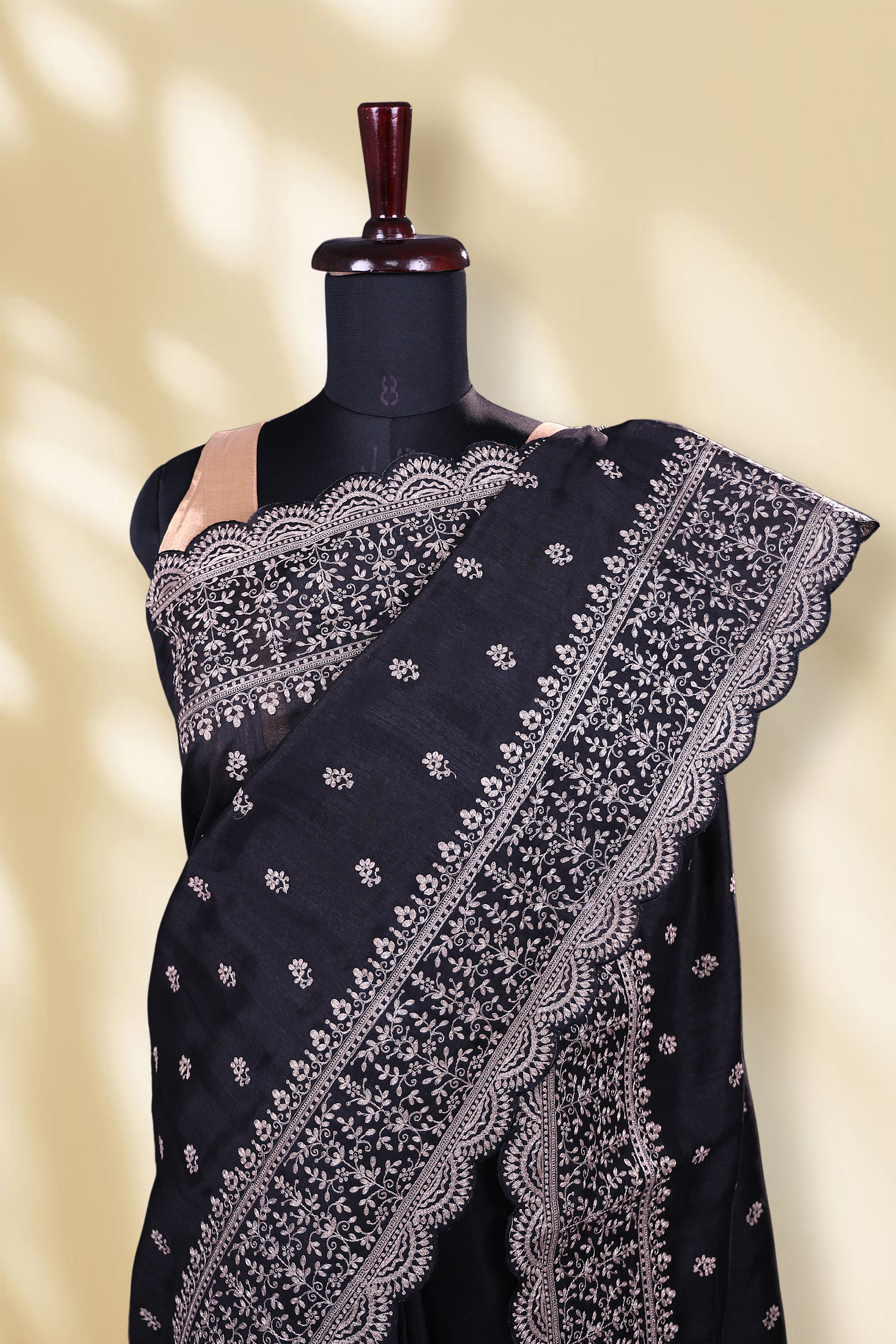 Semi Tussar Pita Zari Work