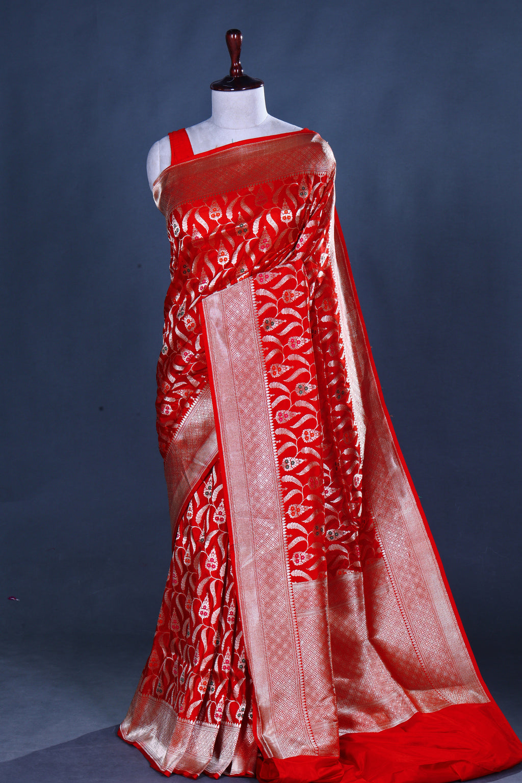 Jaal Katan Banarasi