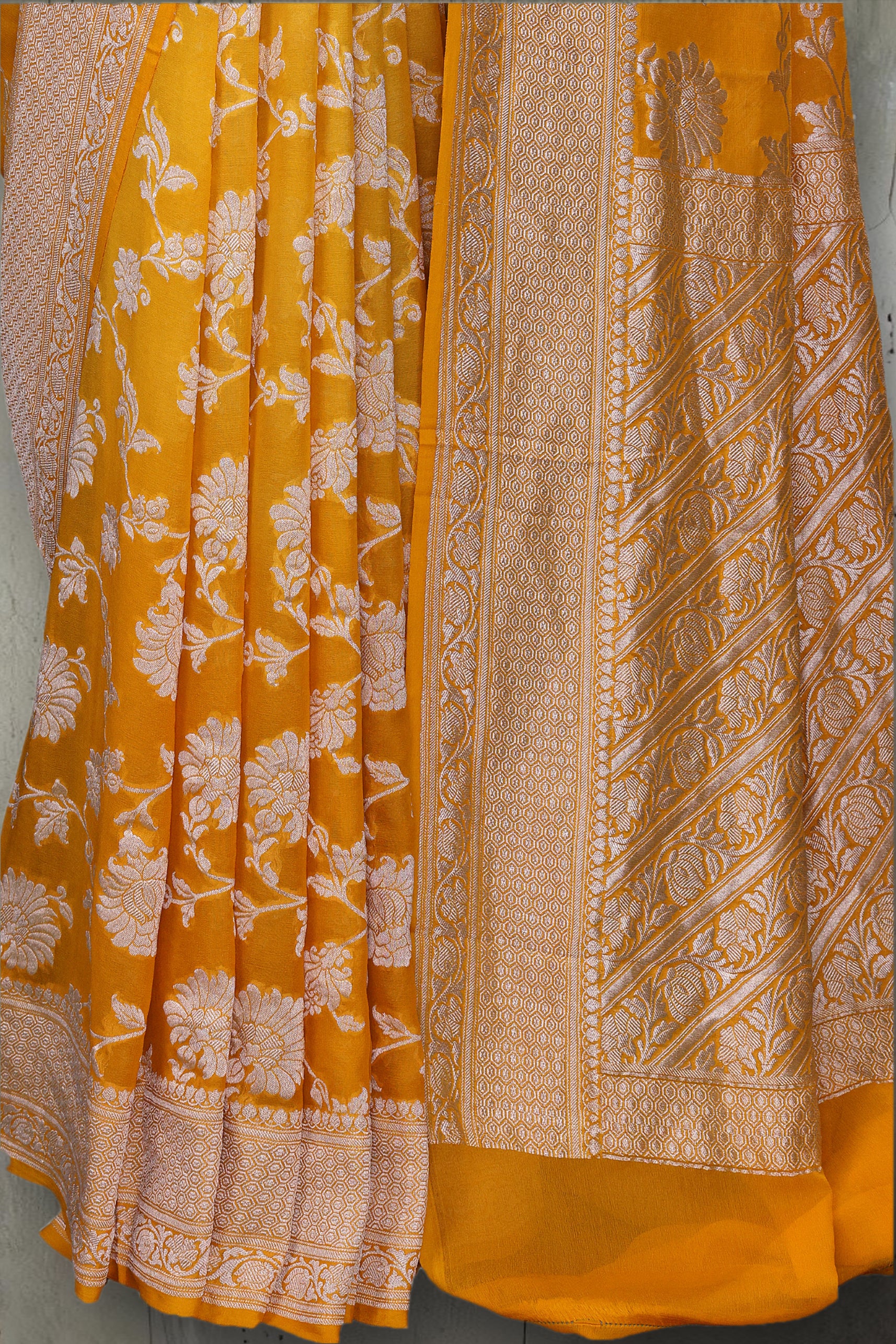 Shaded Khaddi Banarasi