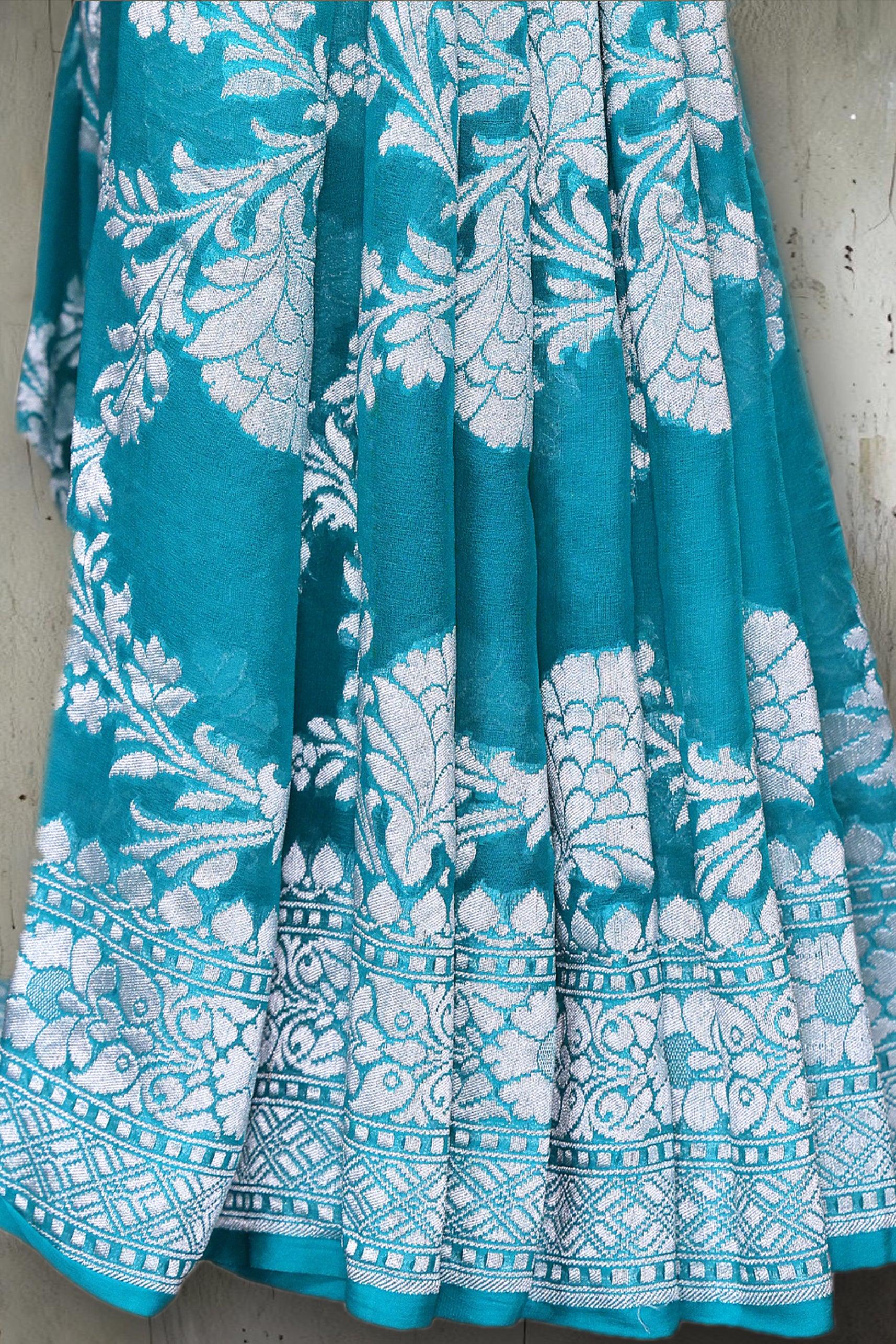 Shaded Khaddi Banarasi