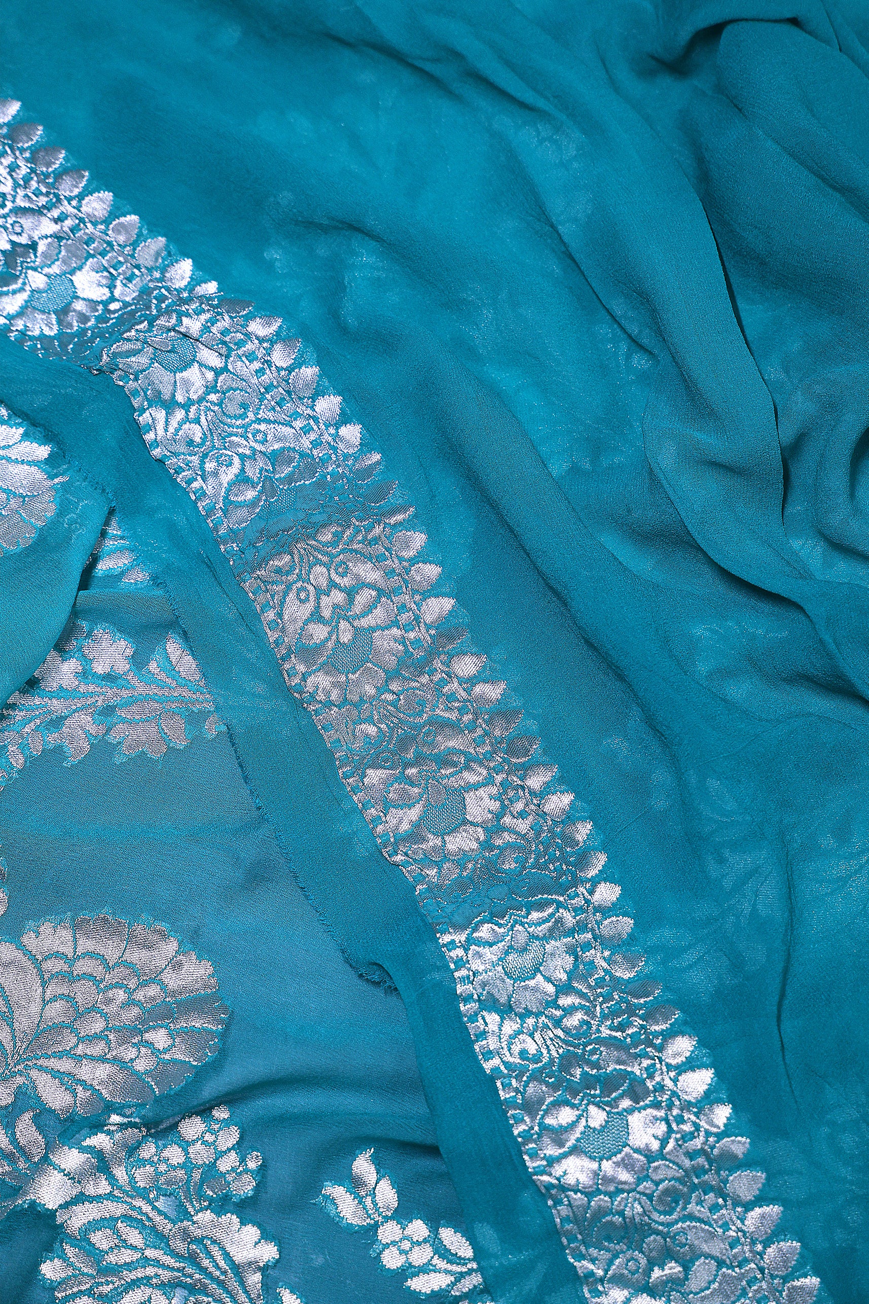 Shaded Khaddi Banarasi