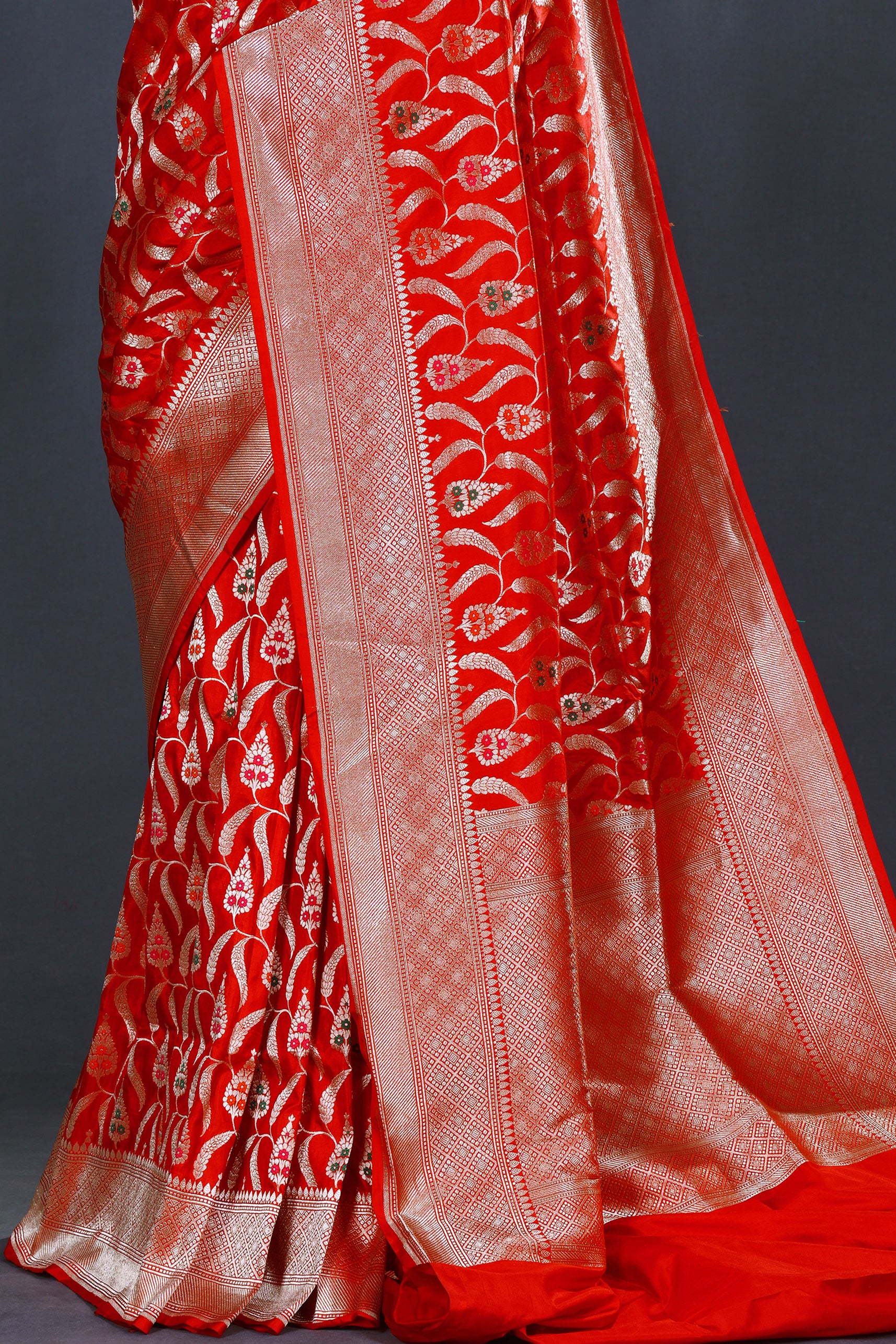 Jaal Katan Banarasi