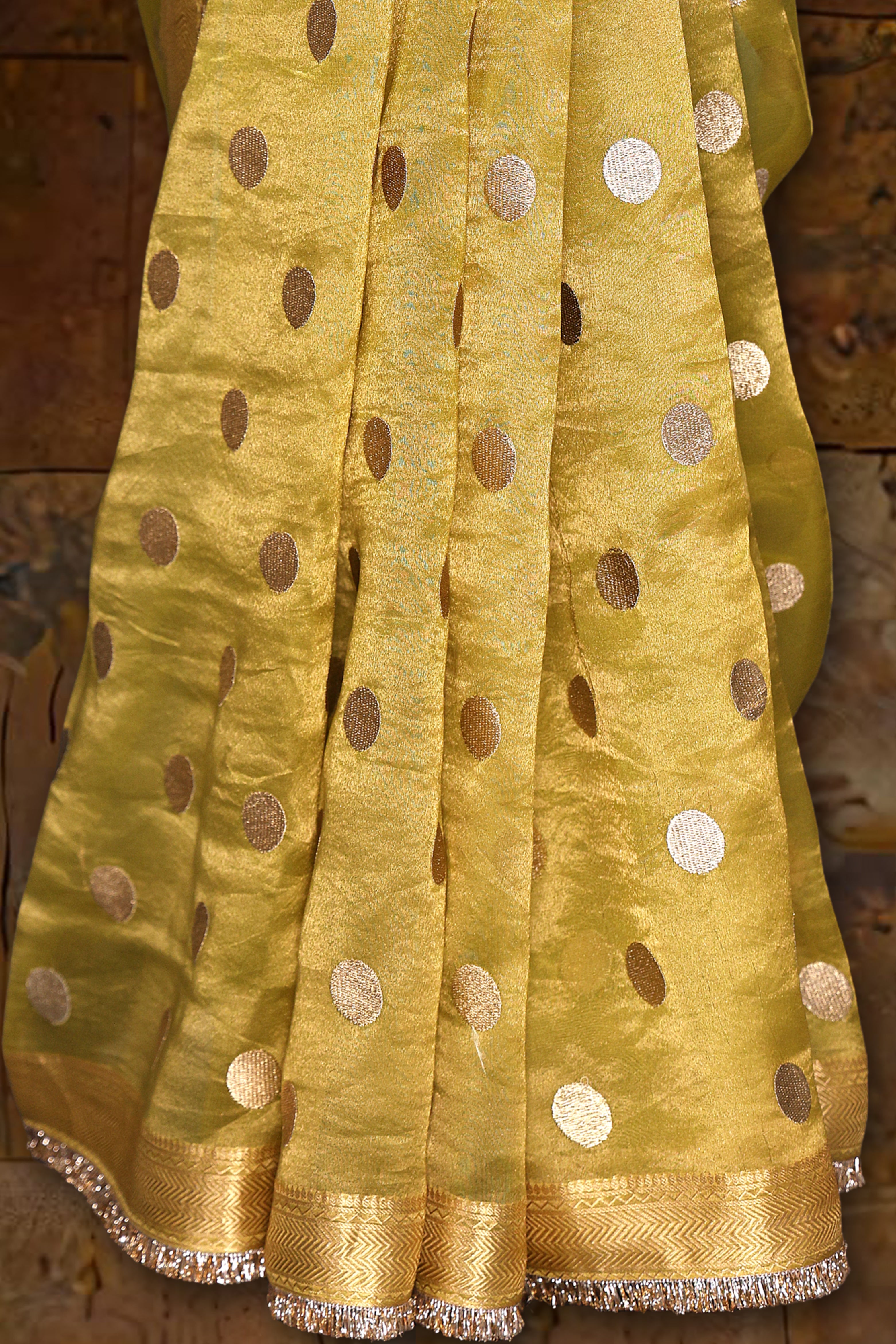 Tissue Banarasi
