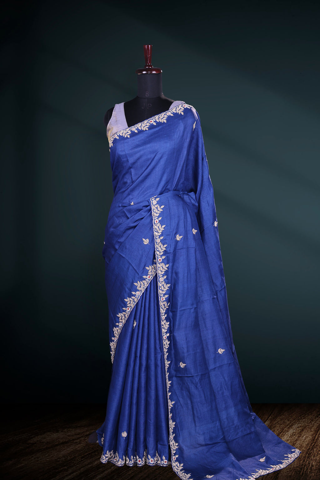 Tussar Zardosi Work