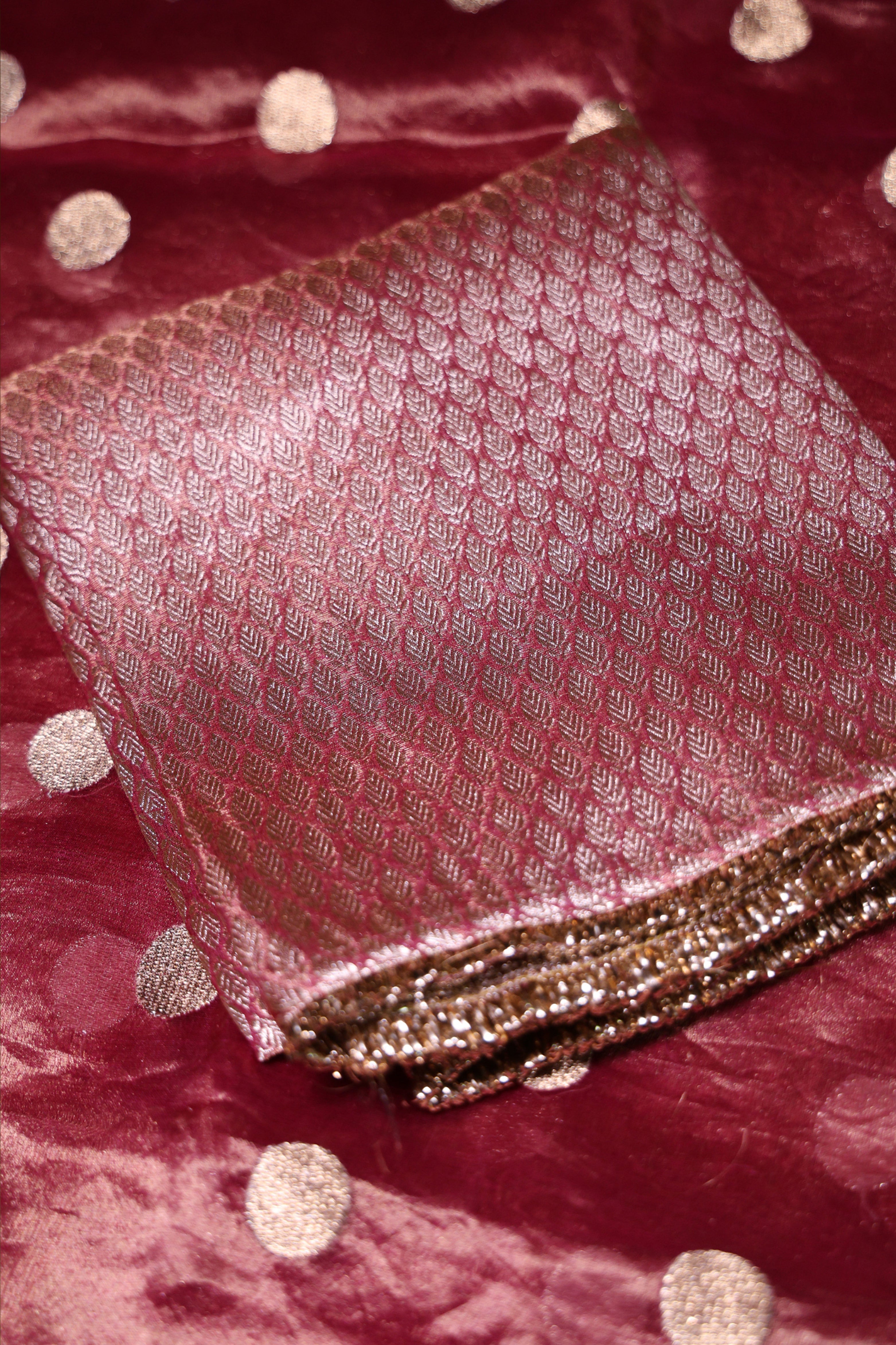 Tissue Banarasi