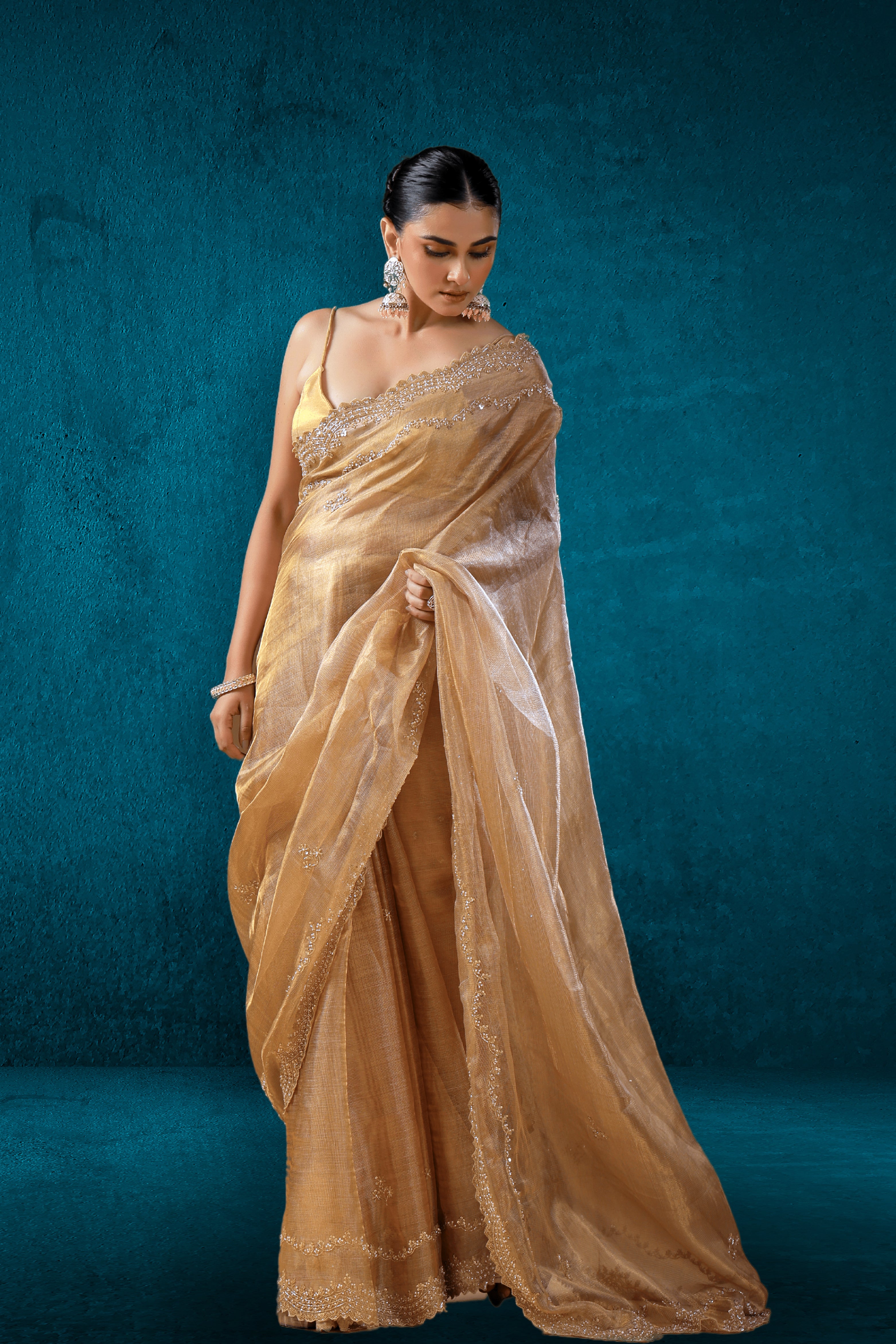 Pure Tissue Cutdana Work