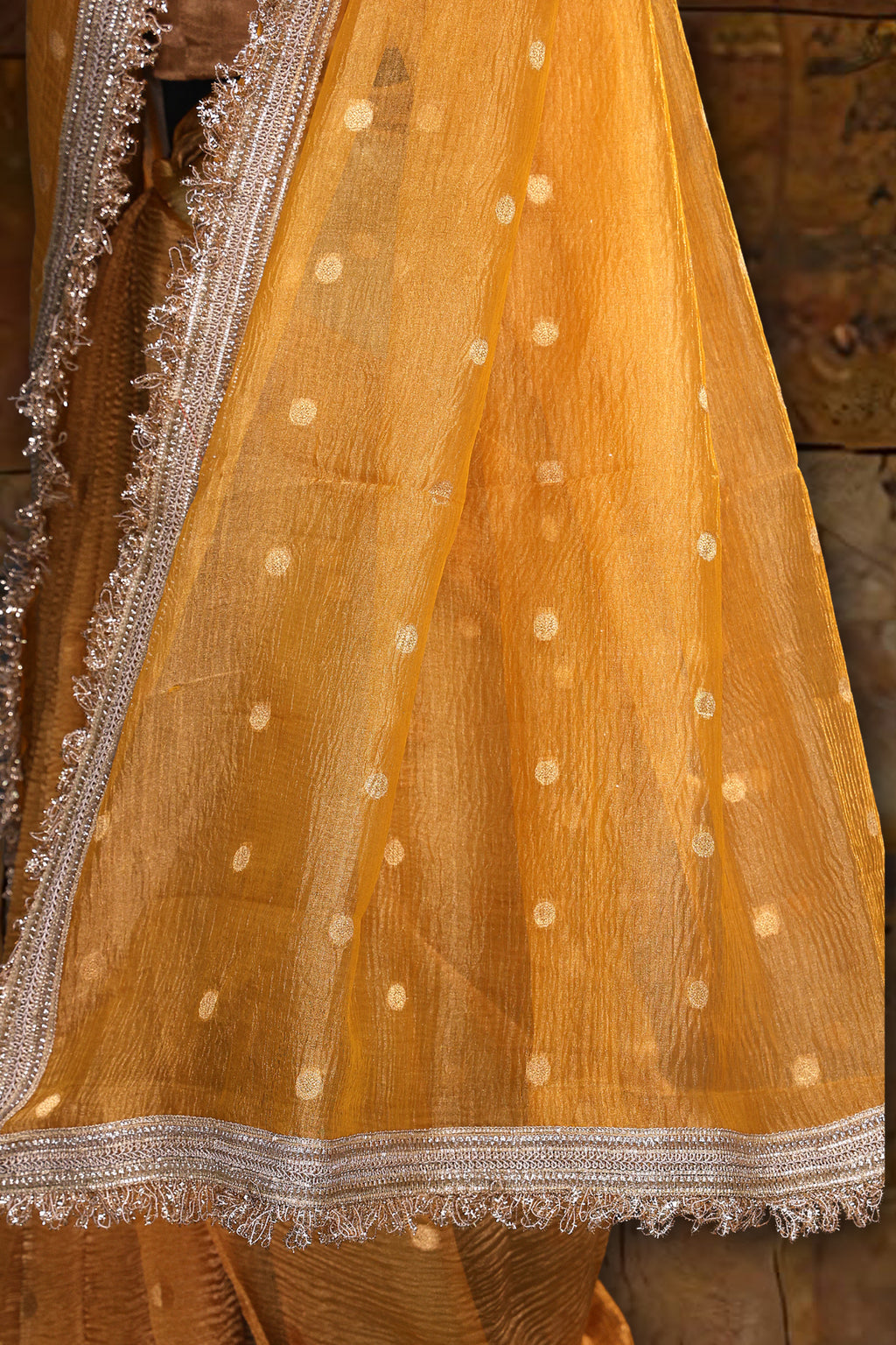 Tissue Banarasi