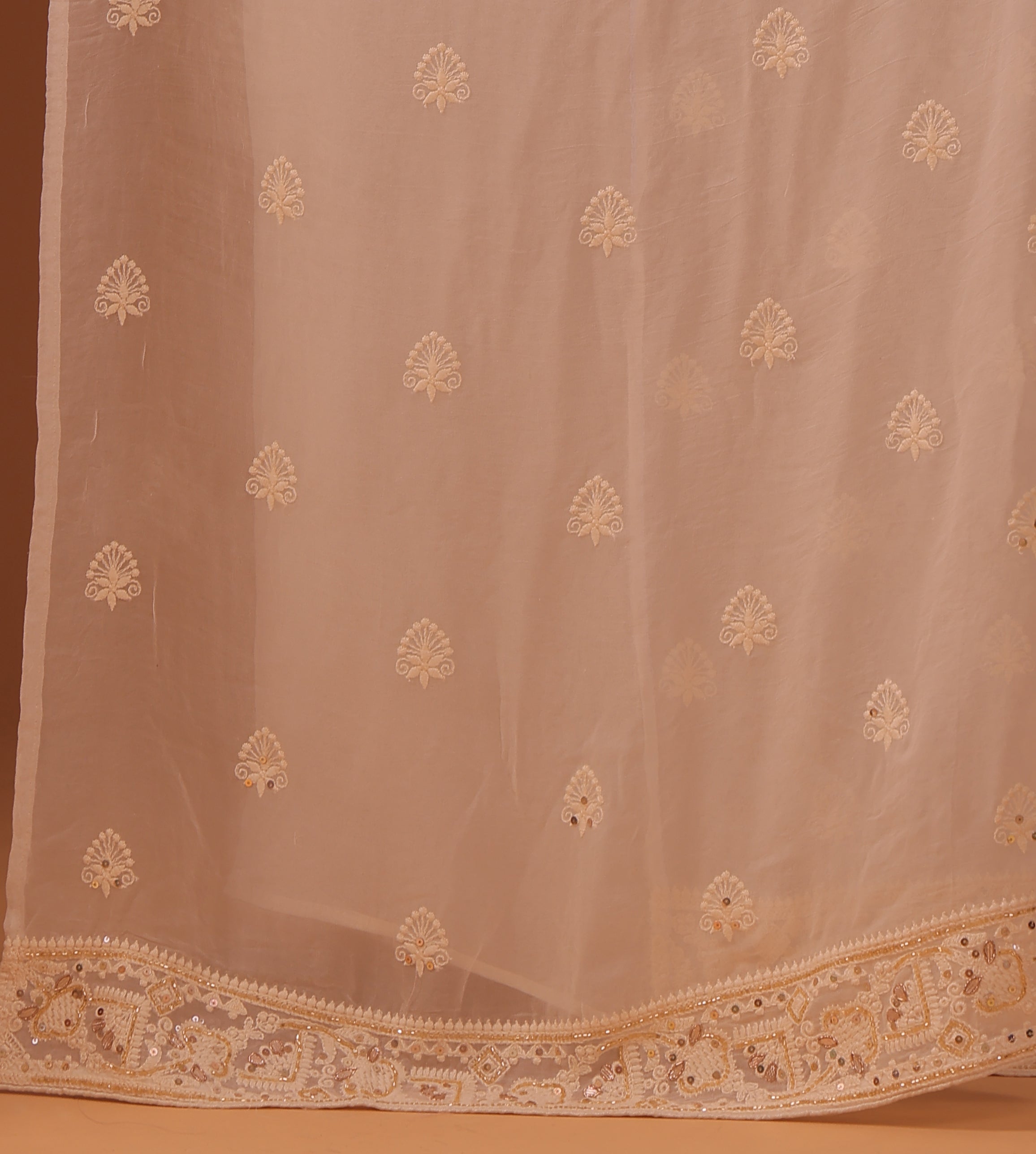 Chikankari Saree