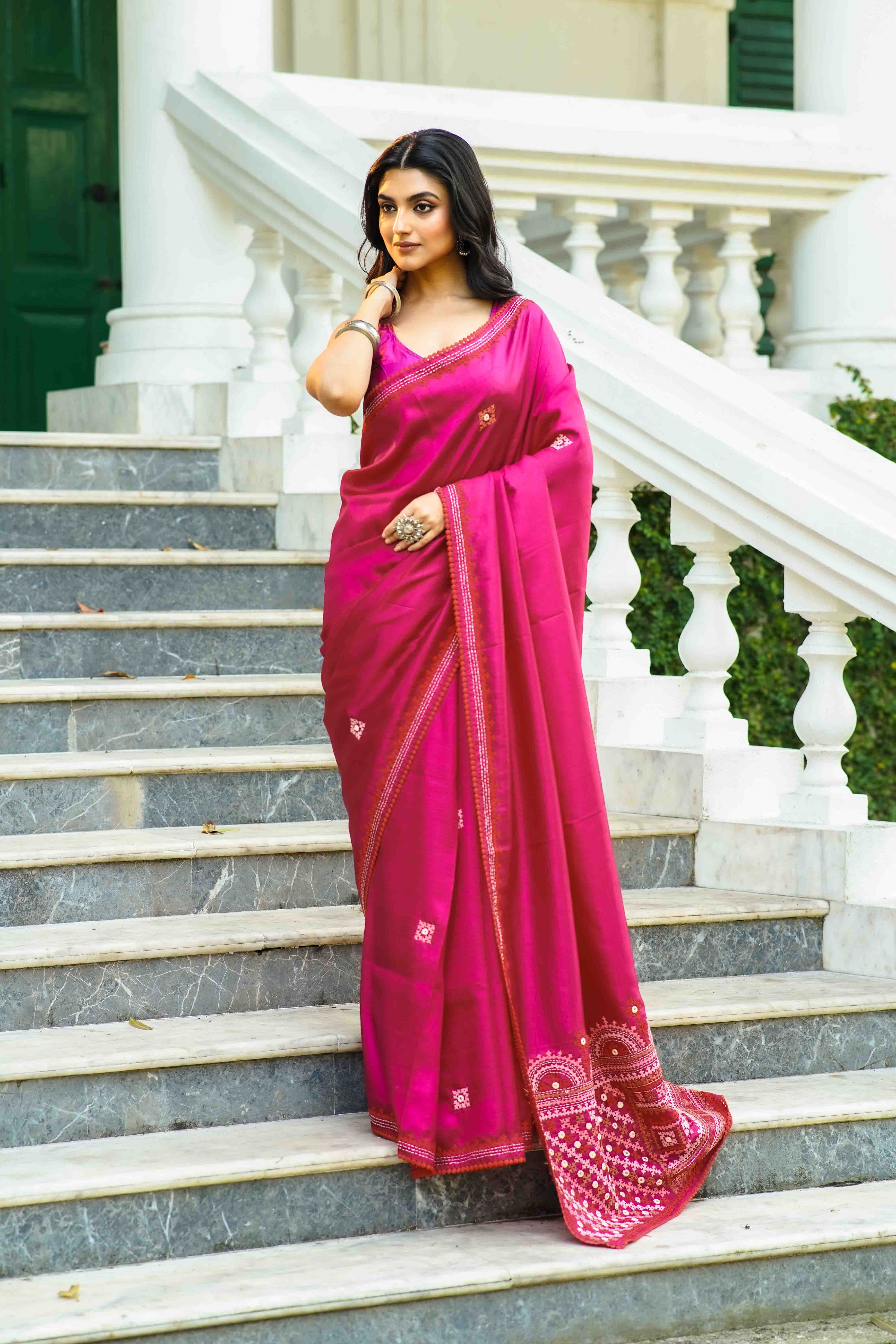 Rani Blended Silk Gujarati Saree With Blouse Piece