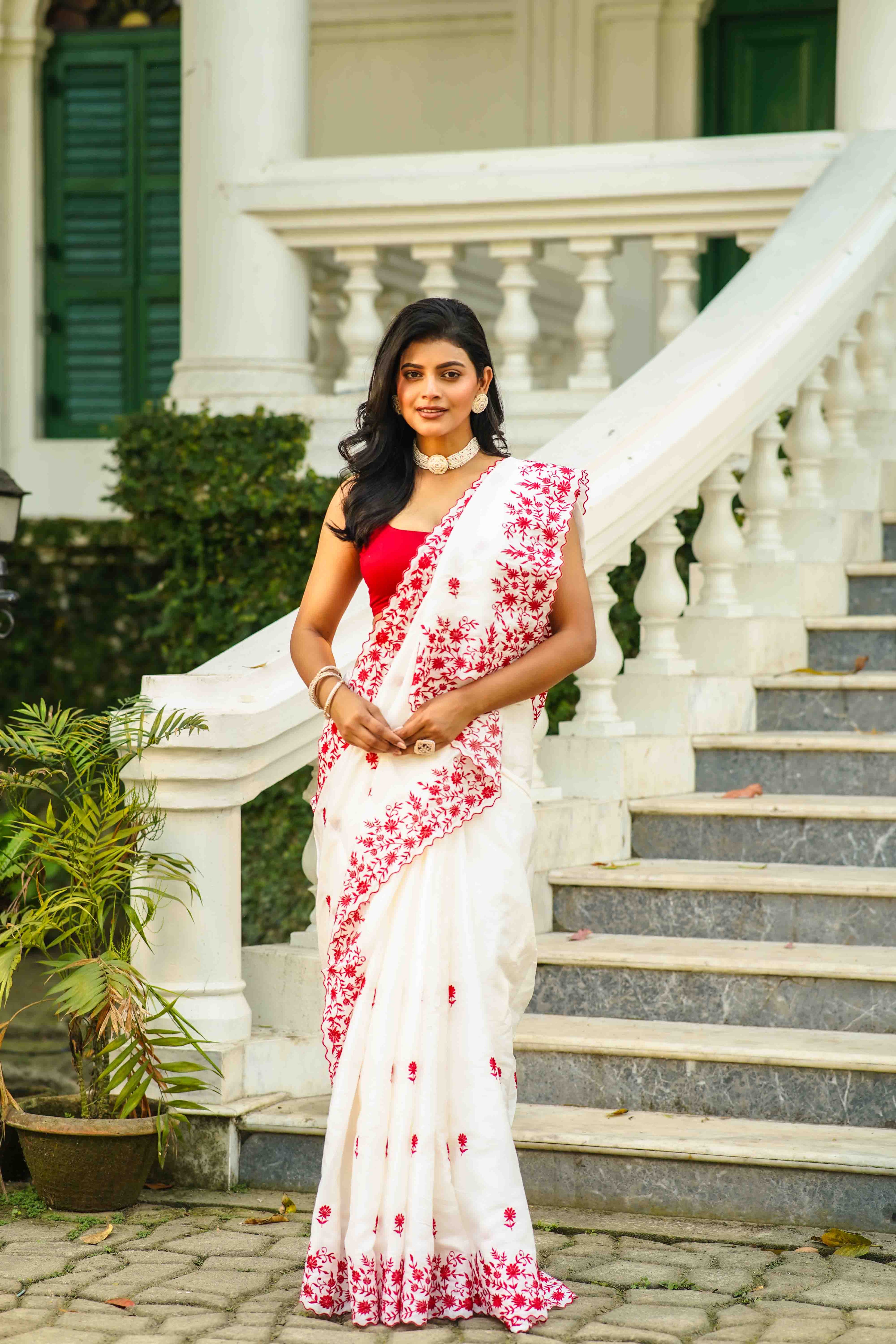 Red & White Blended Silk Semi Silk Saree With Blouse Piece