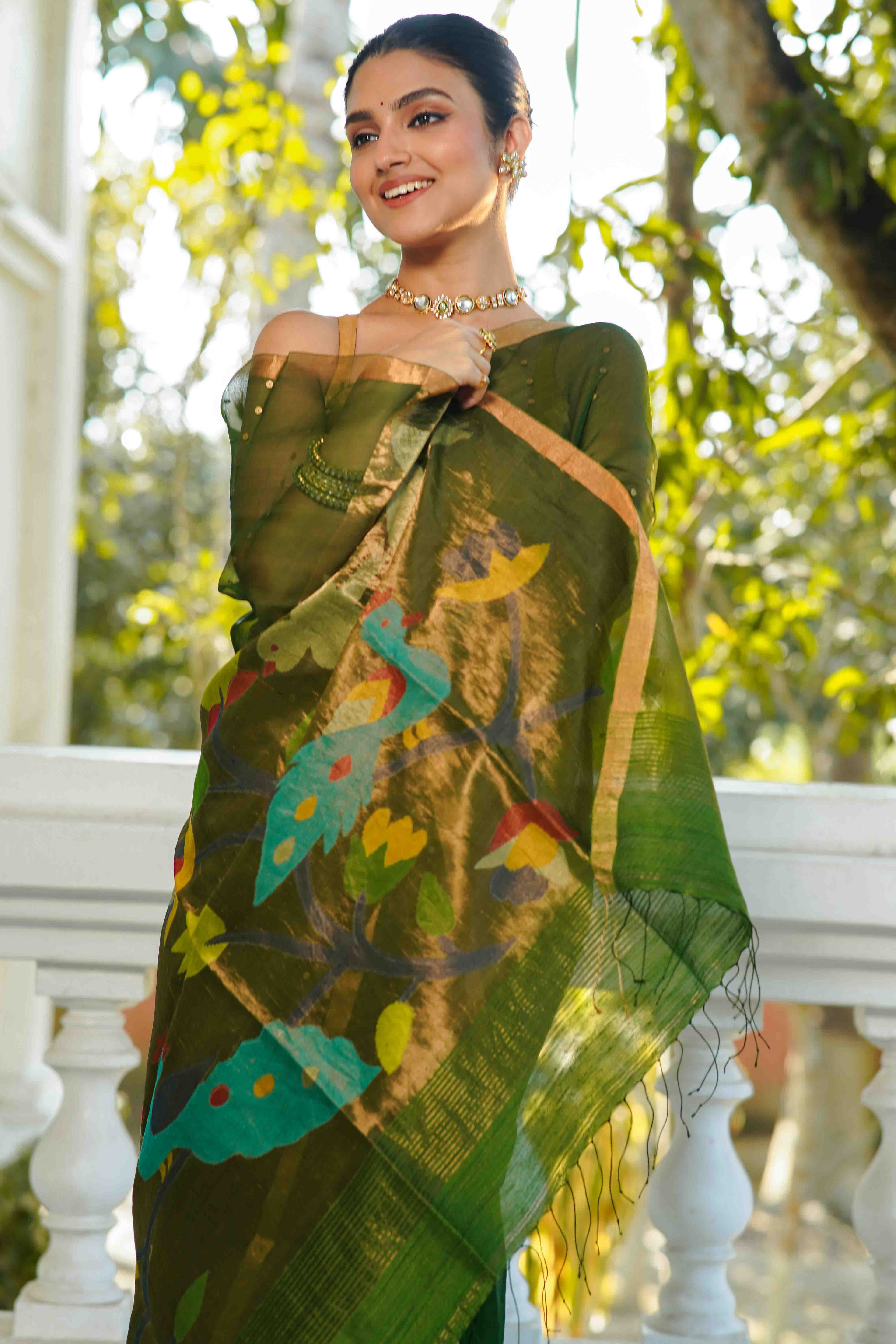 Moss Green Muslin Saree With Blouse Piece