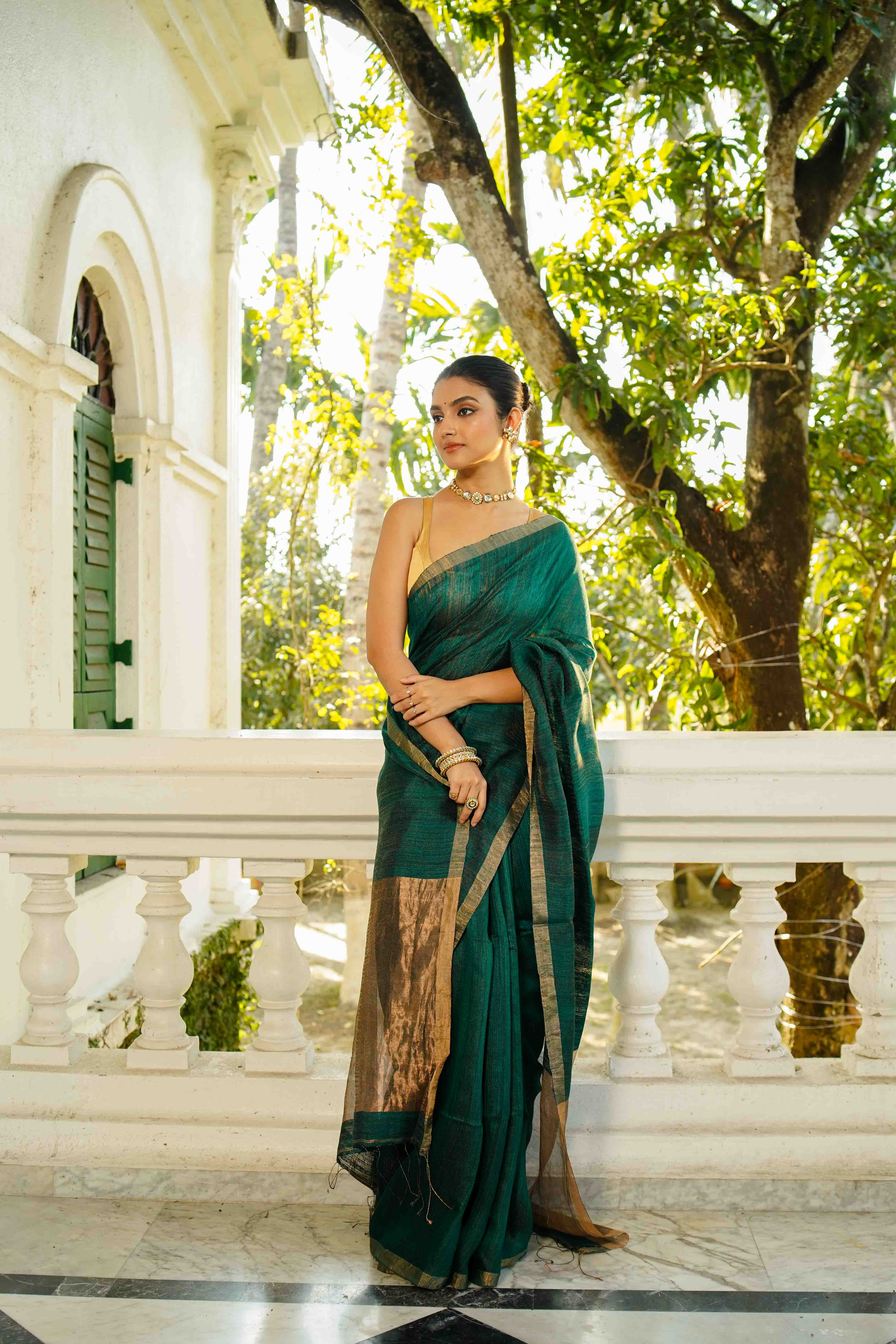 Green Tissue Matka Saree With Blouse Piece