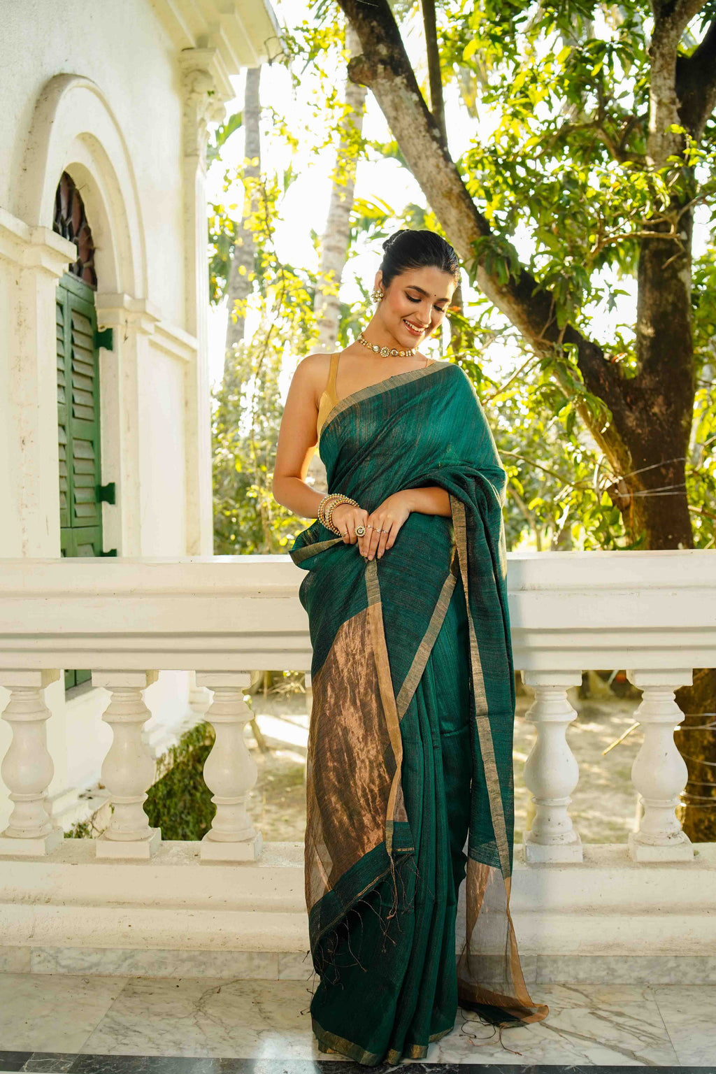 Green Tissue Matka Saree With Blouse Piece