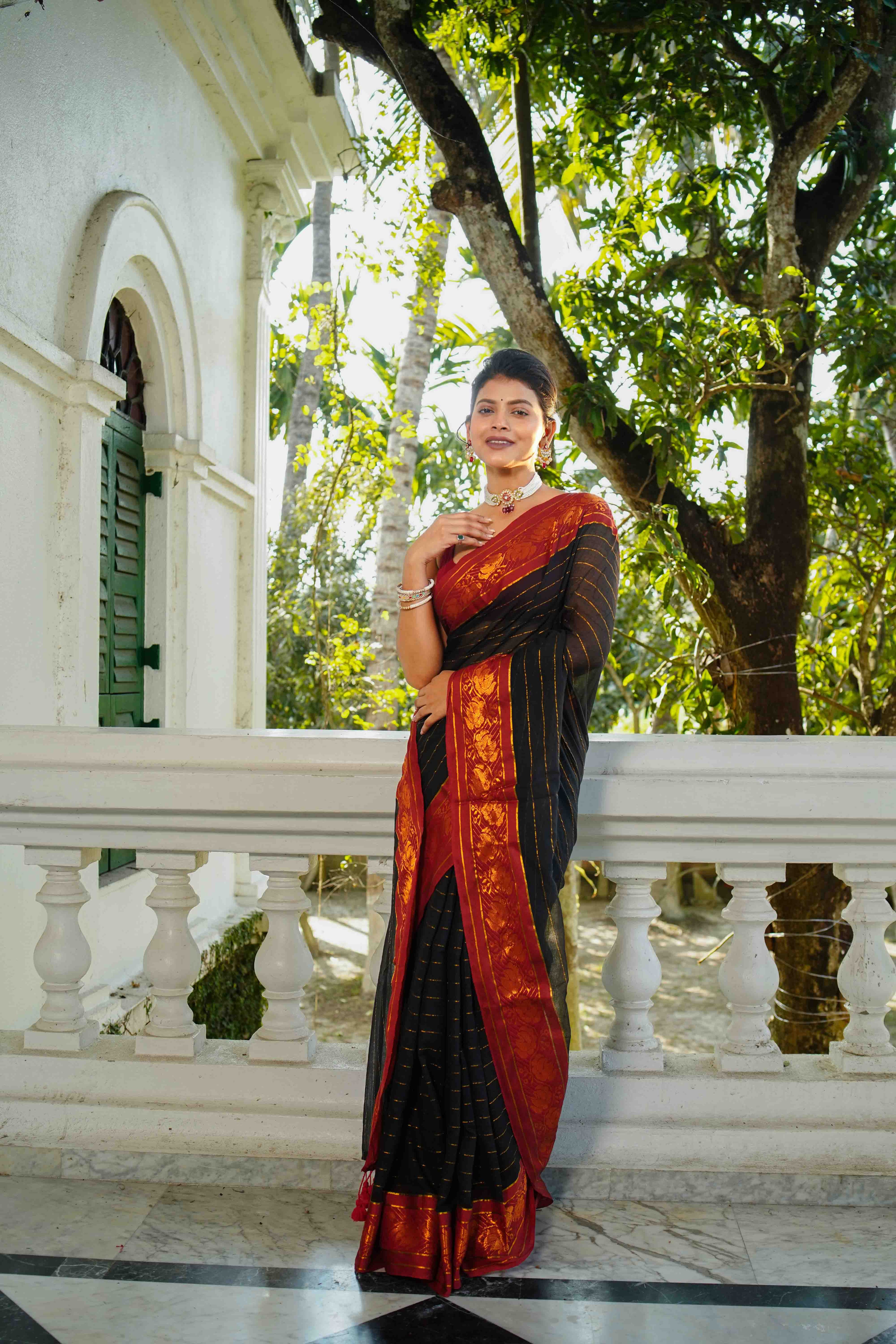 Black Cotton Saree Without Blouse Piece