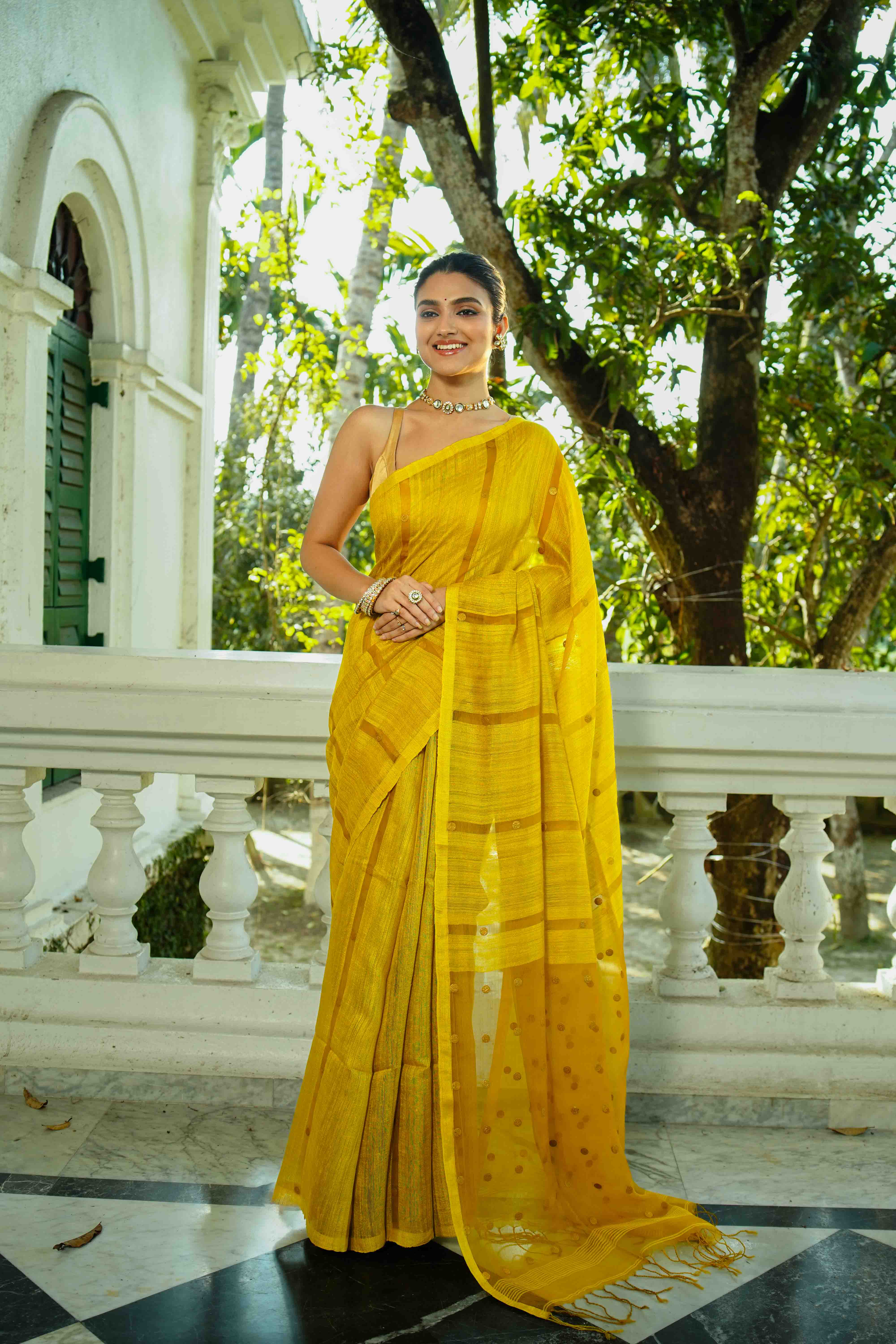 Mustard Yellow Matka Saree With Blouse Piece