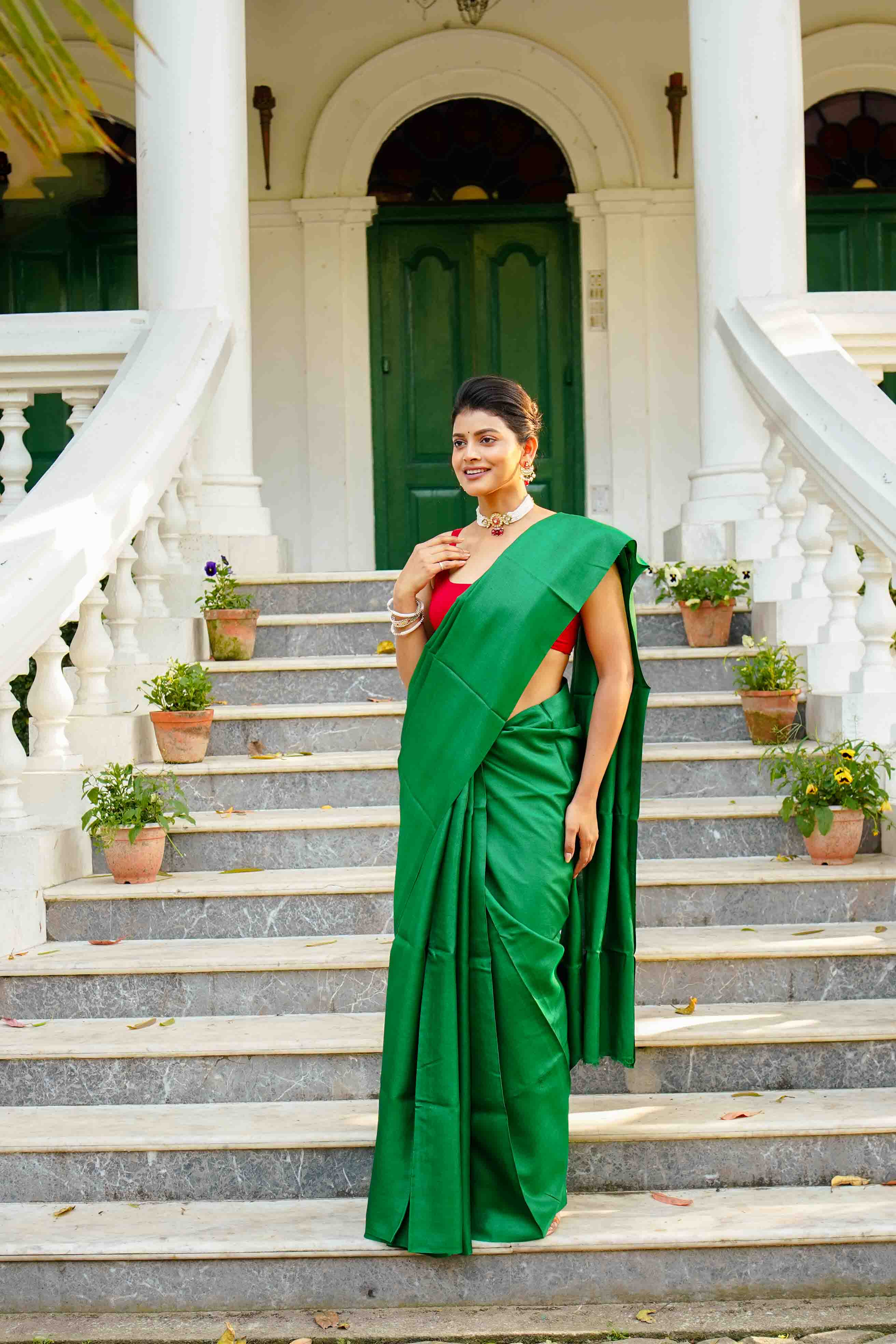 Bottle Green Tussar Saree With Blouse Piece