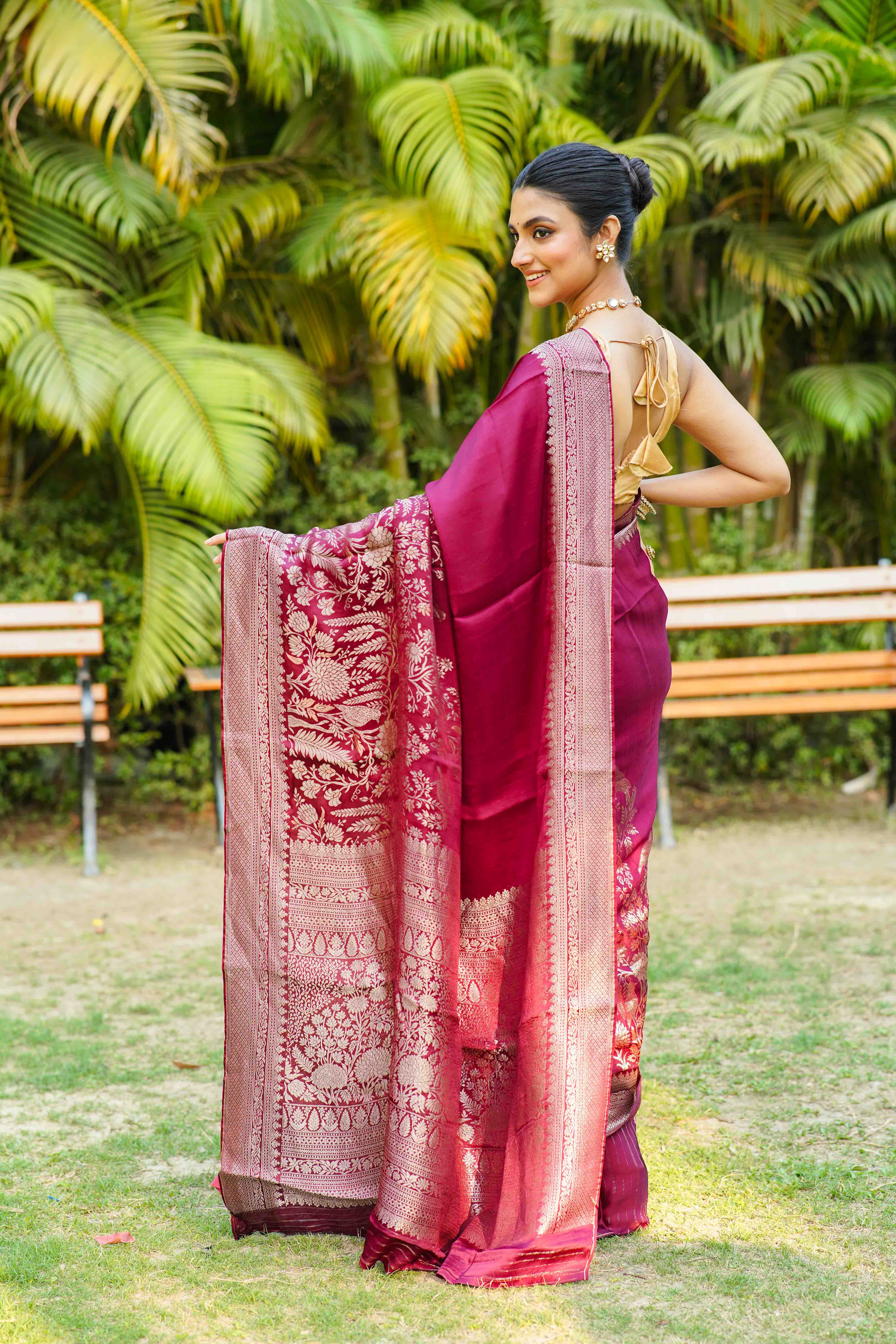 Wine Blended Mashru Banarasi Saree With Blouse Piece