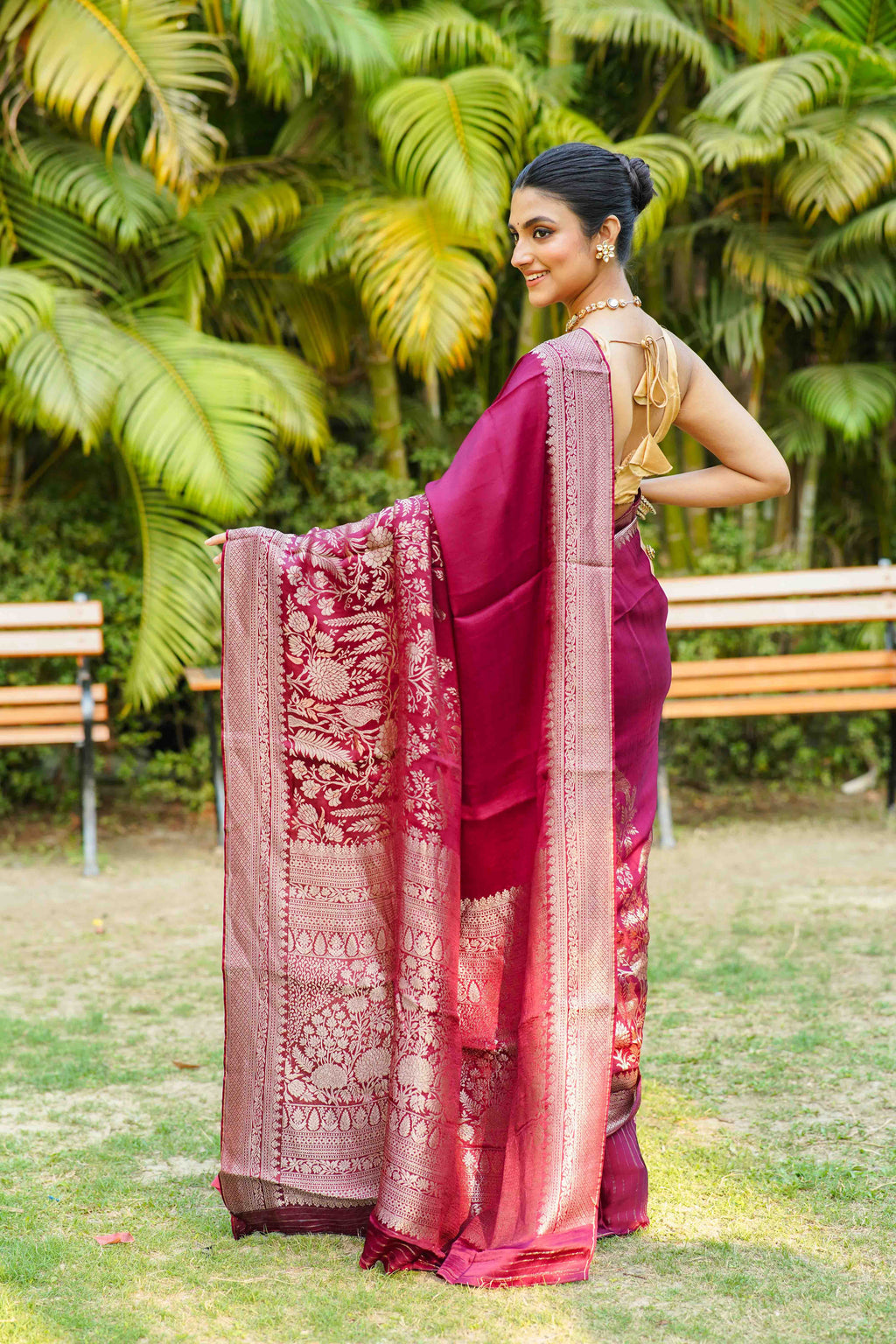 Wine Blended Mashru Banarasi Saree With Blouse Piece