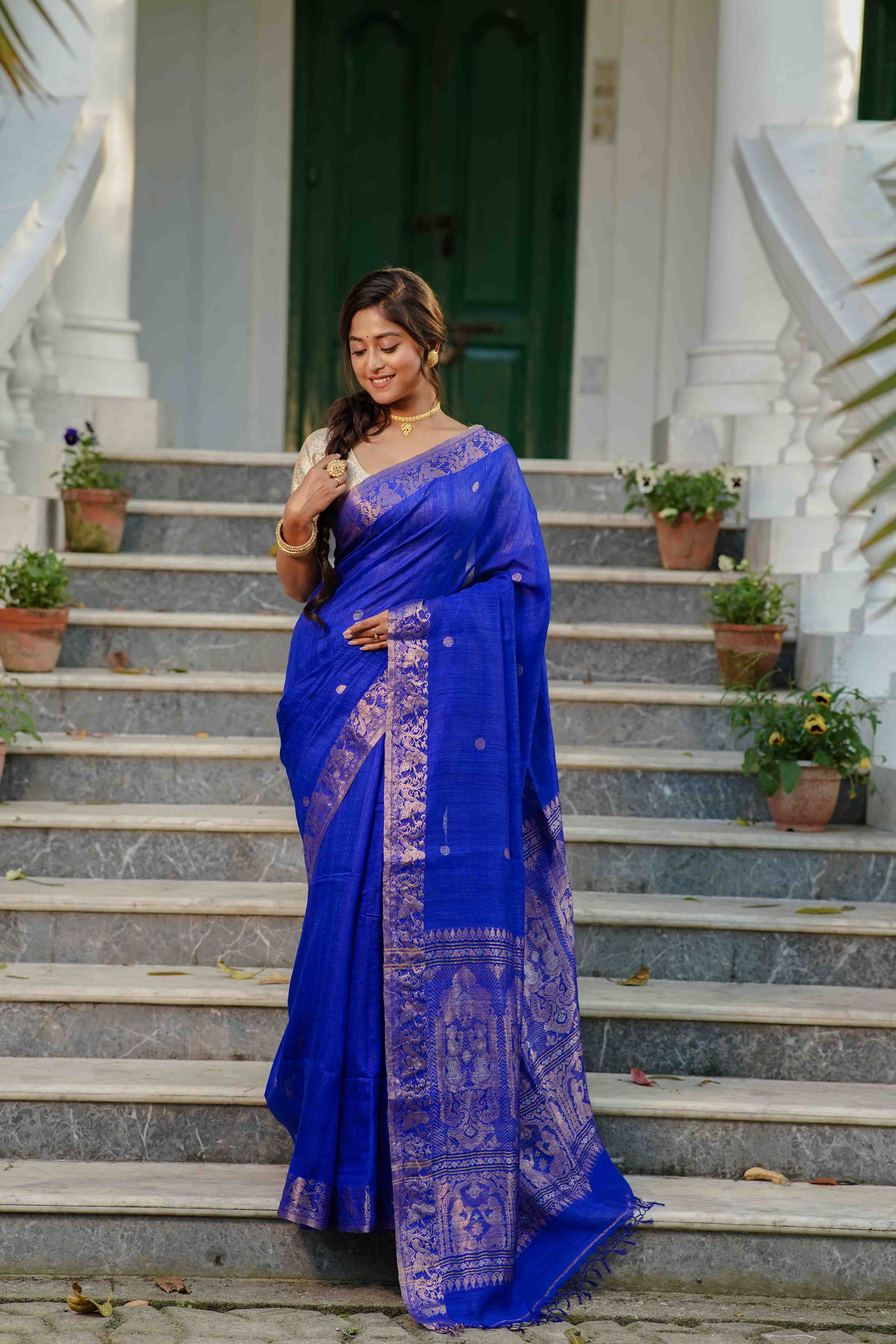 Royal Blue Matka Silk Saree With Blouse Piece