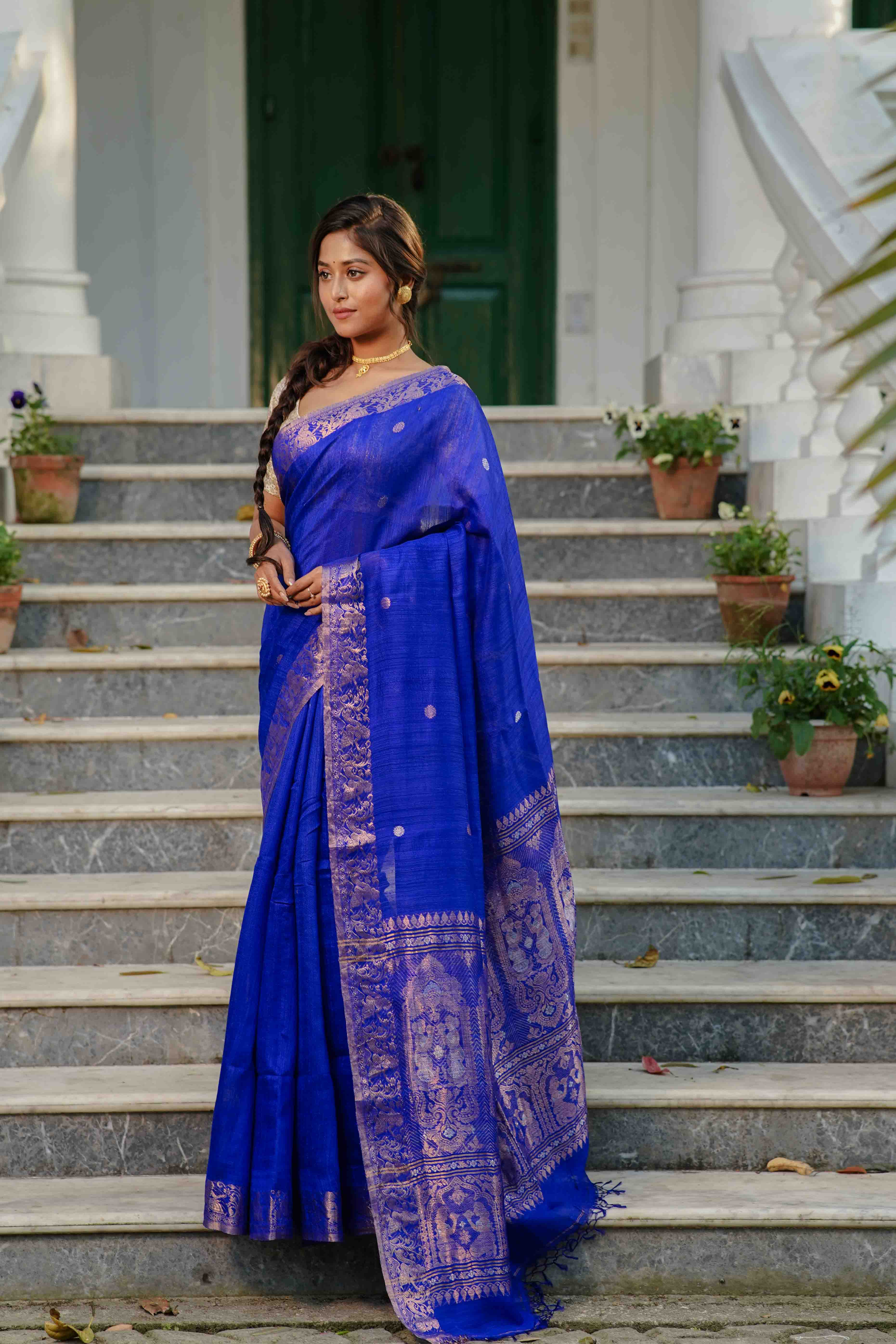 Royal Blue Matka Silk Saree With Blouse Piece