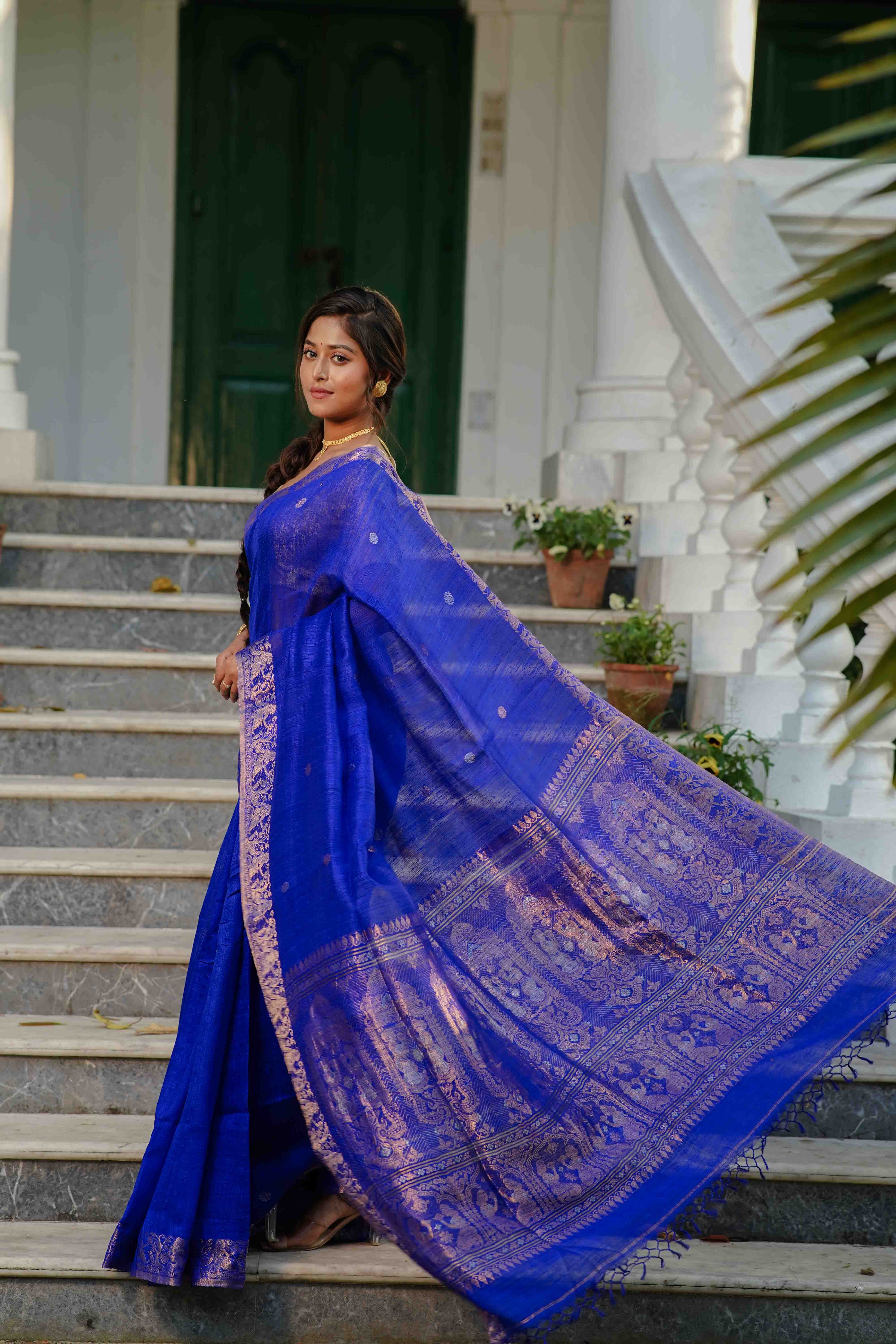 Royal Blue Matka Silk Saree With Blouse Piece