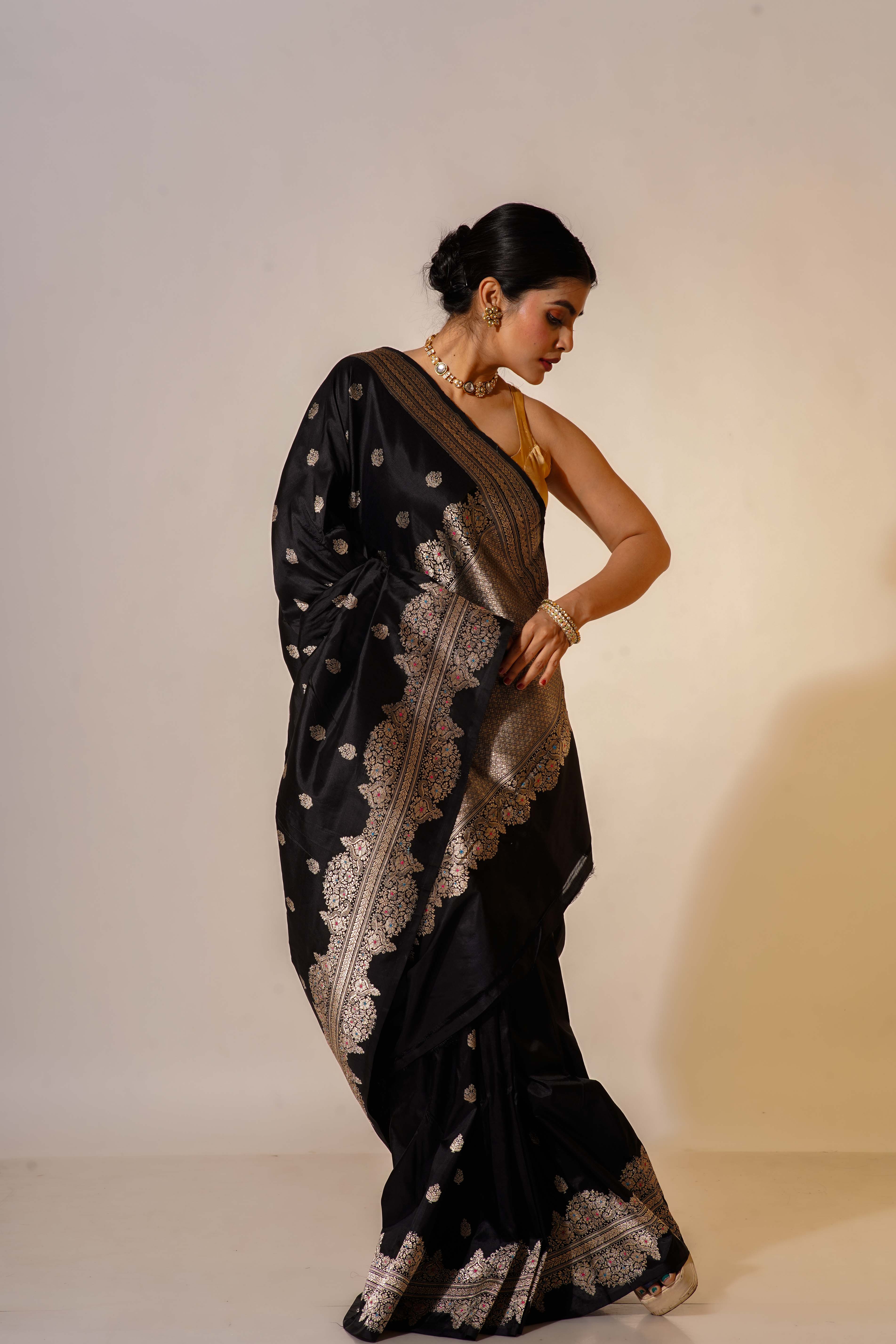 Black Katan Silk Banarasi Saree With Blouse Piece