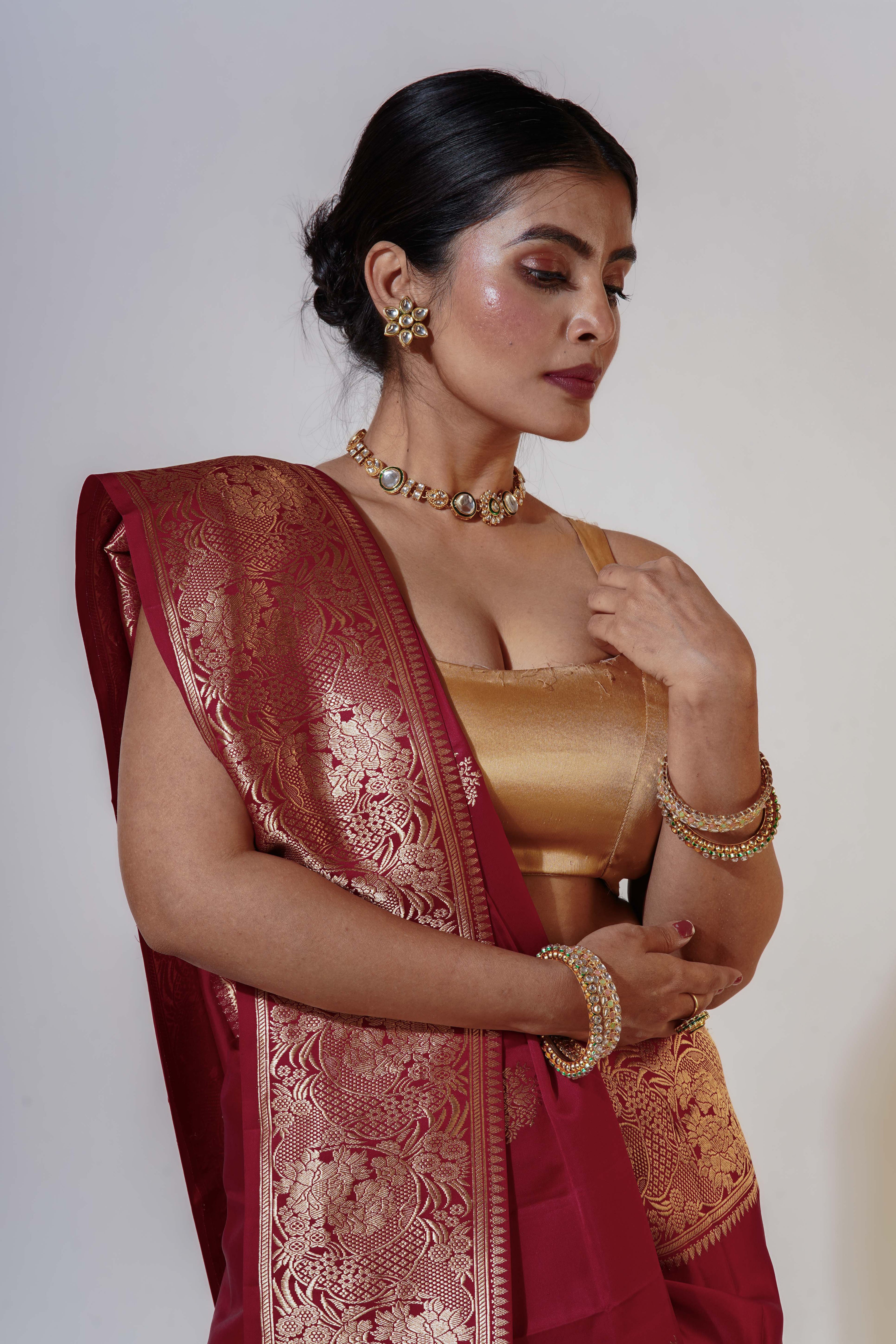 Marunish red Mashru Silk Banarasi Saree With Blouse Piece