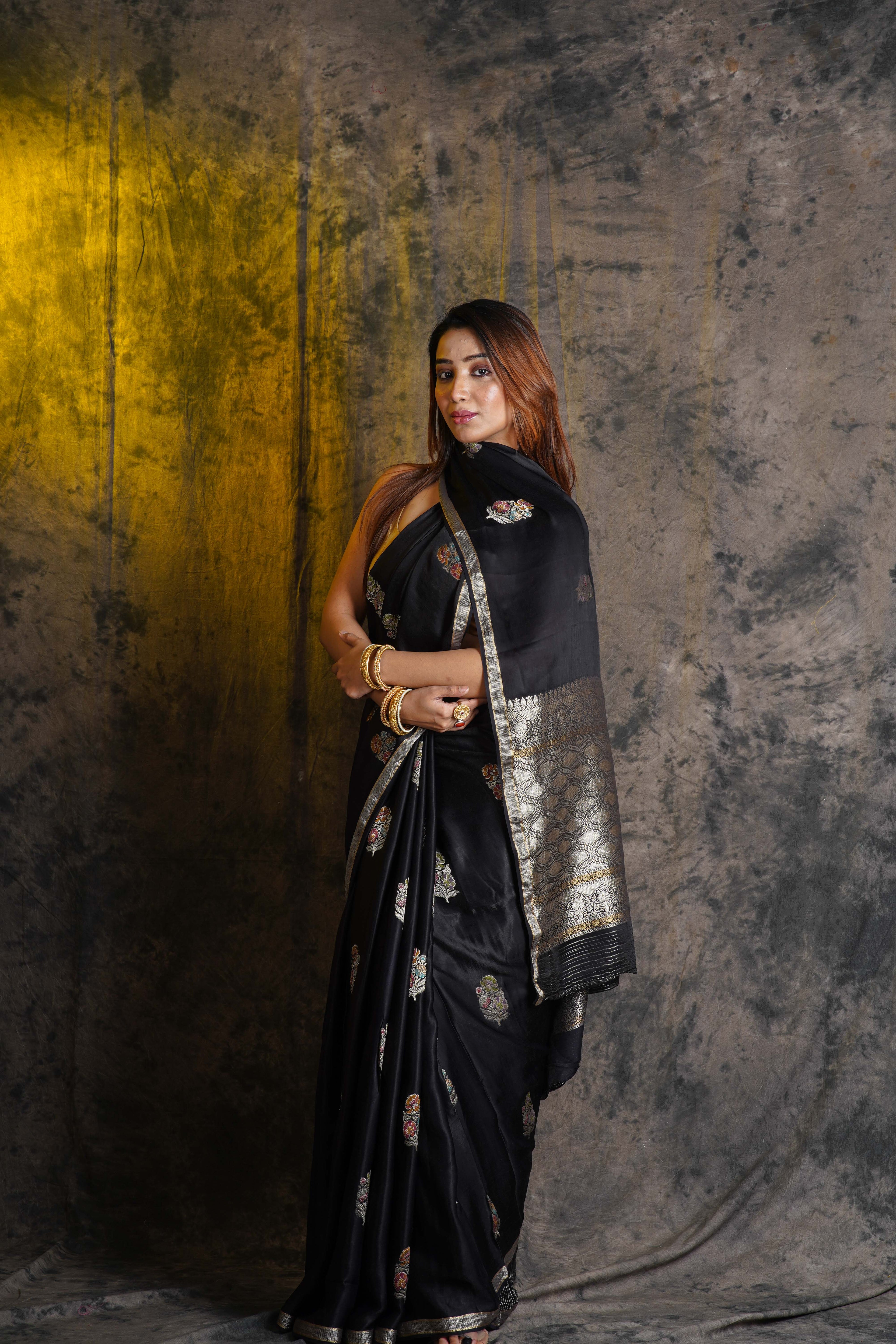 Black Blended Mashru Silk Banarasi Saree With Blouse Piece
