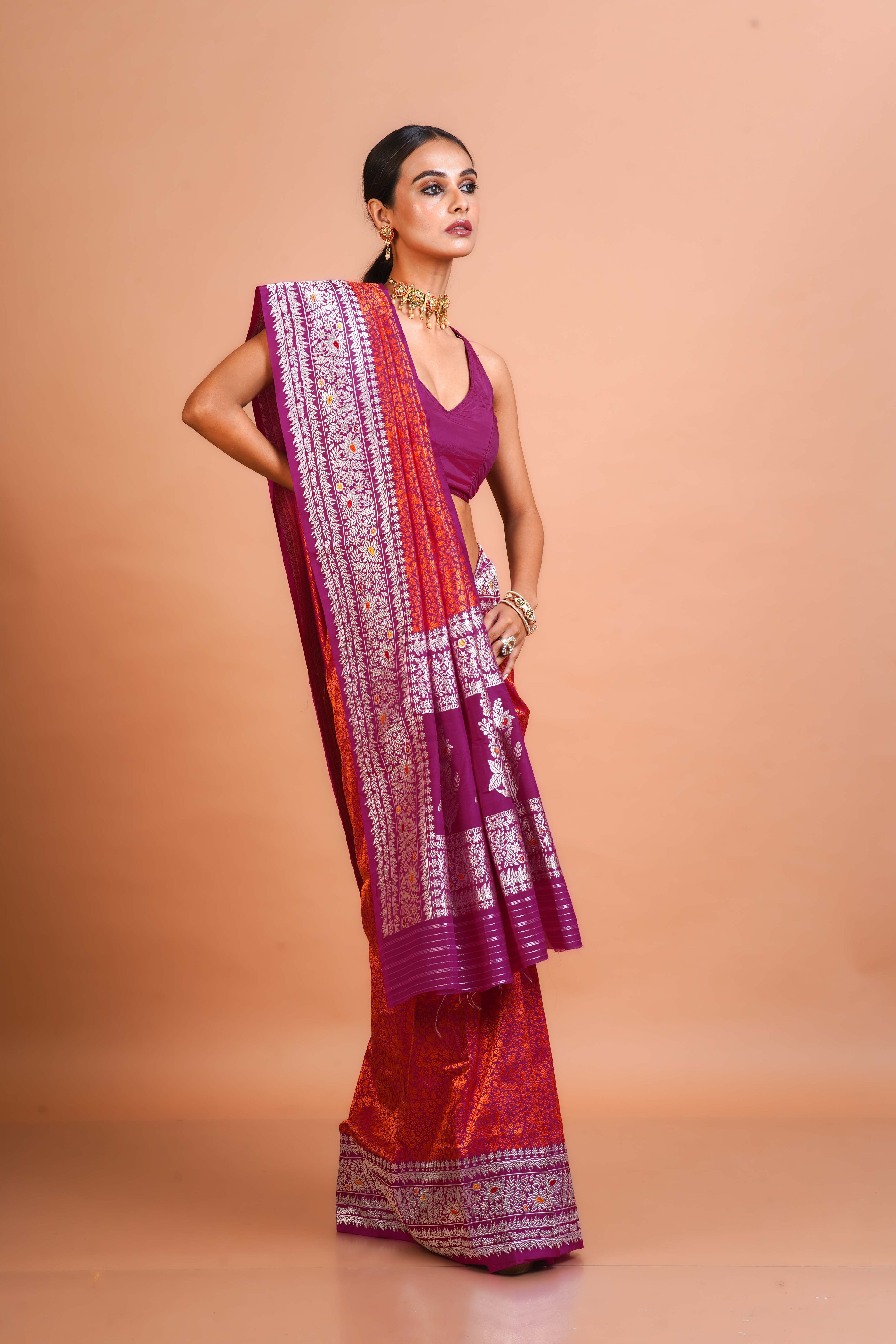 Vibrant Magenda Silk Banarasi Saree With Blouse Piece