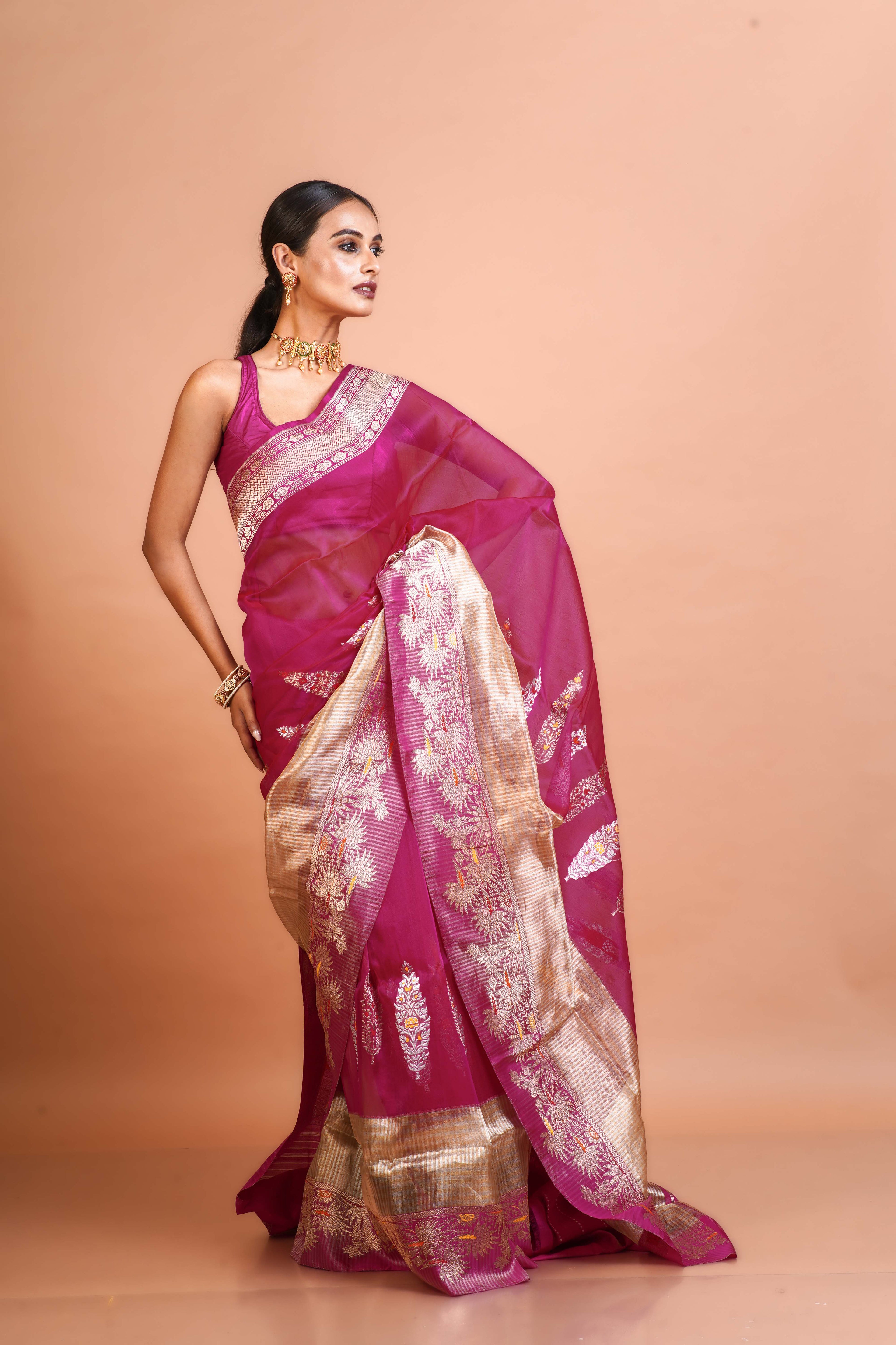 Rani Kora Silk Banarasi Saree With Blouse Piece