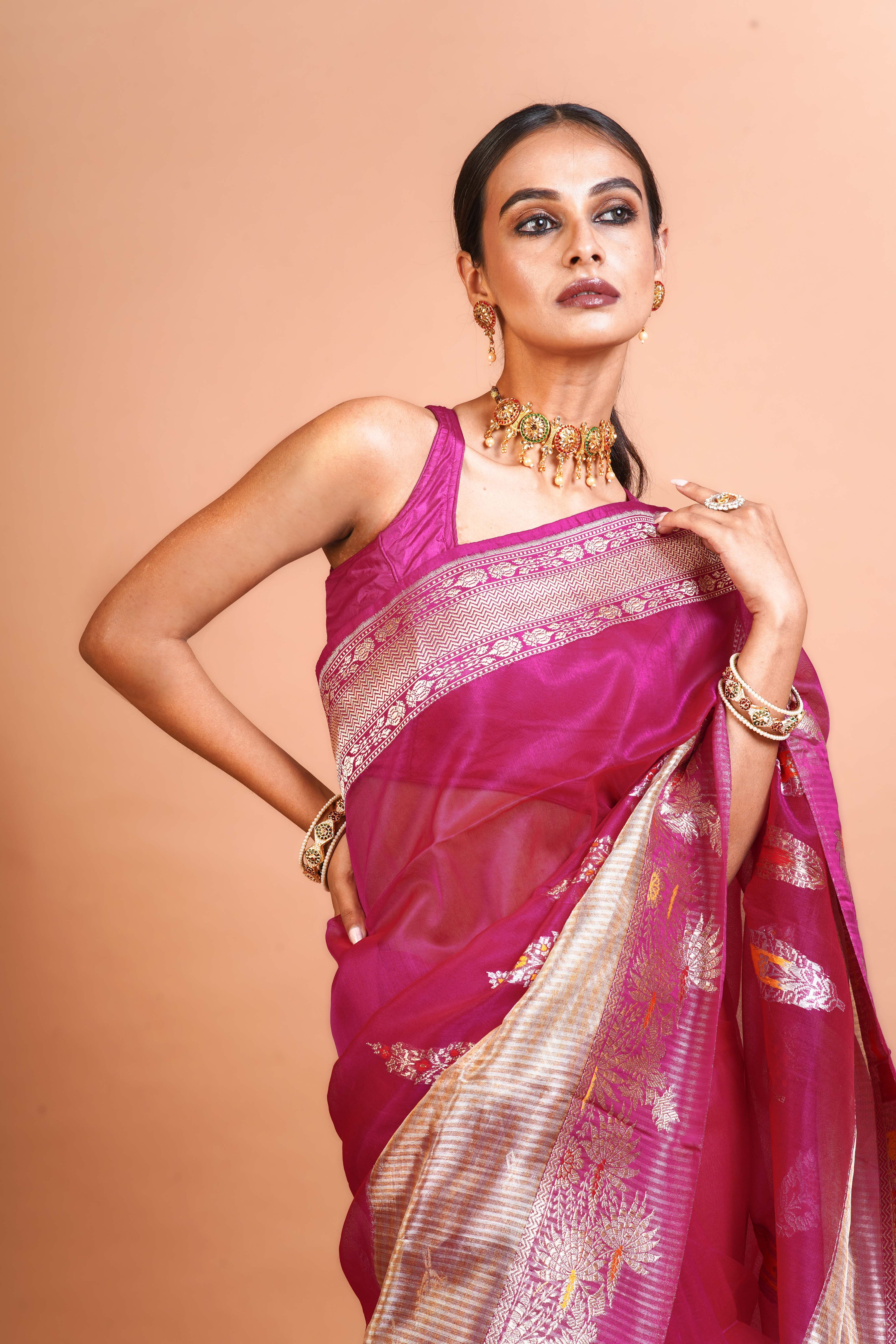 Rani Kora Silk Banarasi Saree With Blouse Piece