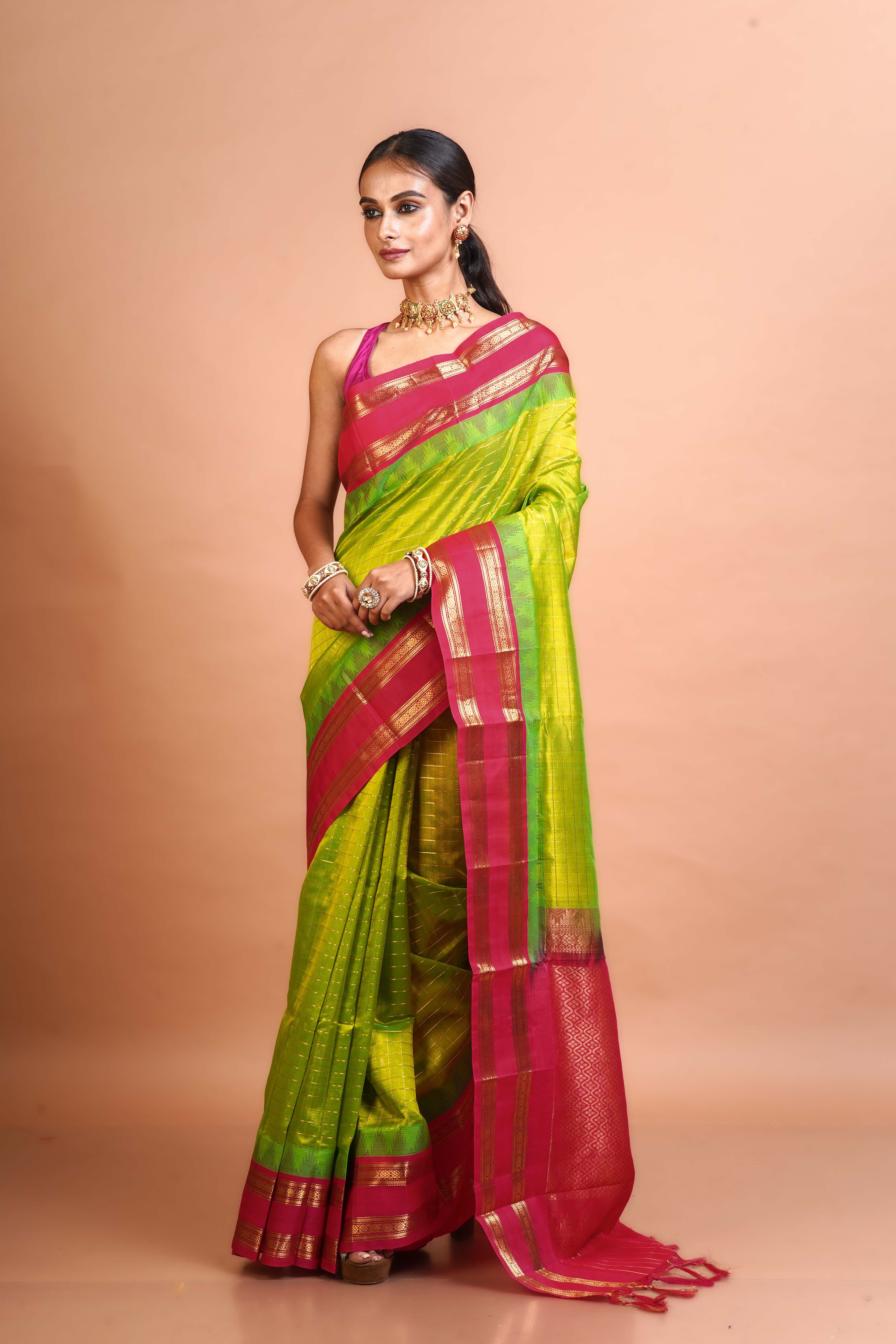 Parrot Green Silk and Cotton Kanjivaram Saree With Blouse Piece