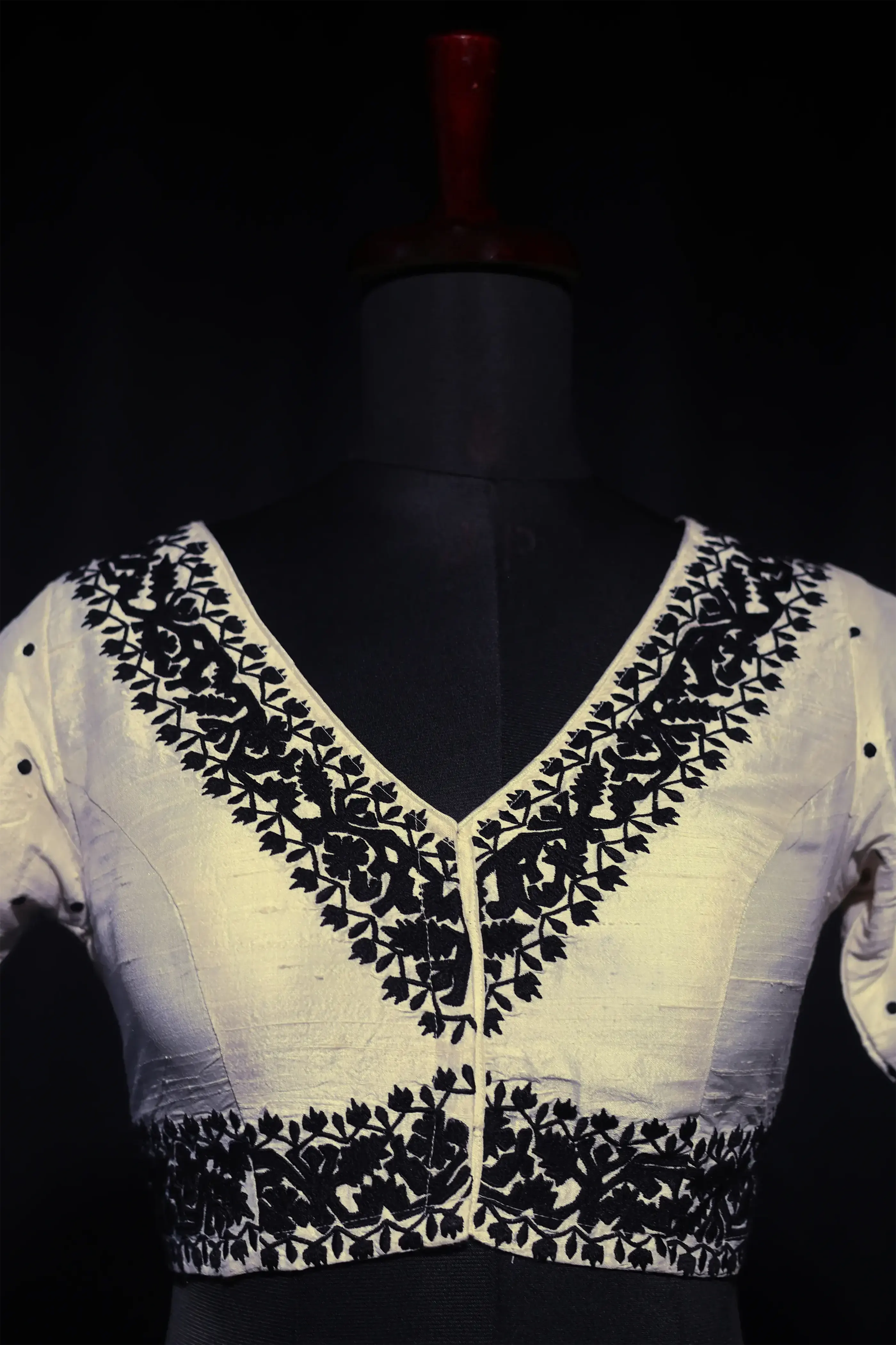 White & Black Jamdani Raw Silk Blouse For Women Jamdani Style Weddingwear