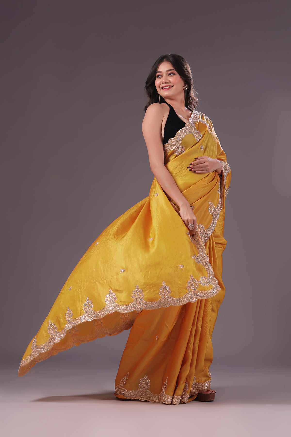 Tussar Zardosi