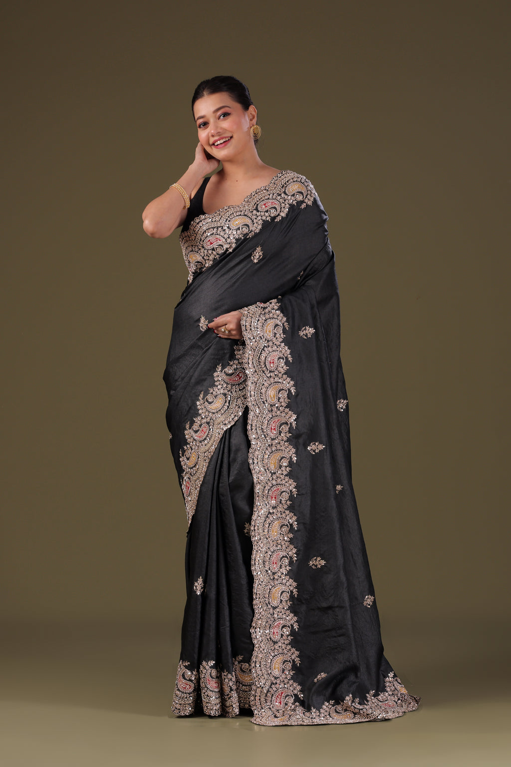 Tussar Zardosi