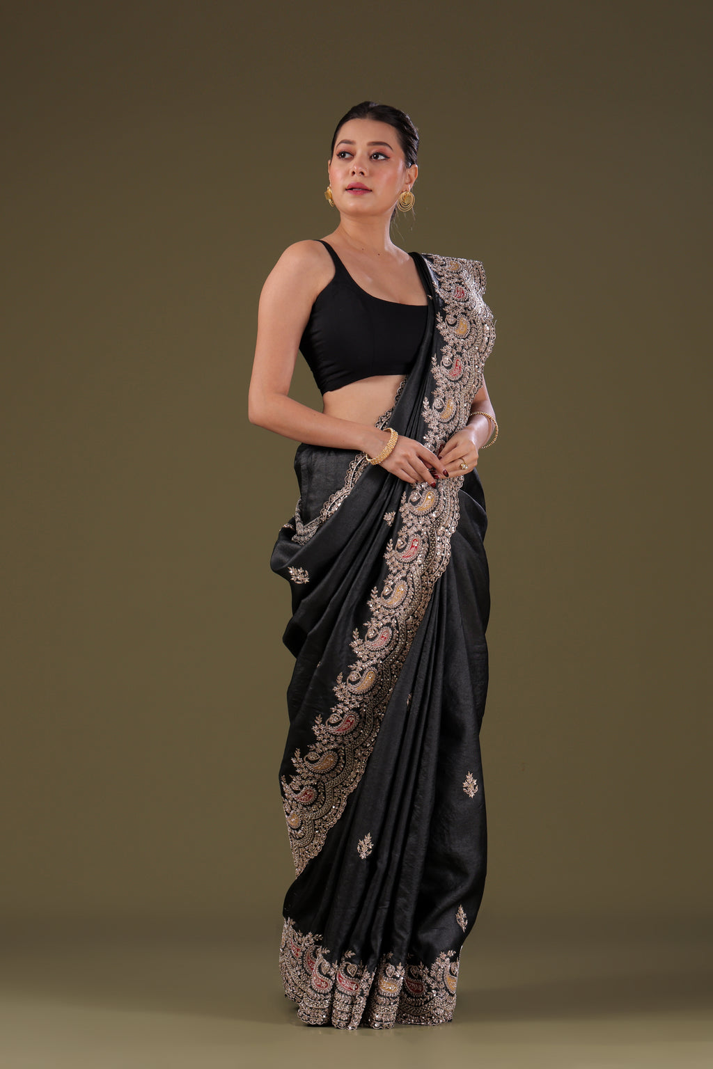 Tussar Zardosi
