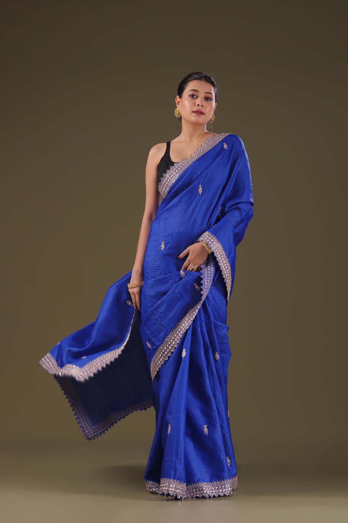 Tussar Zardosi