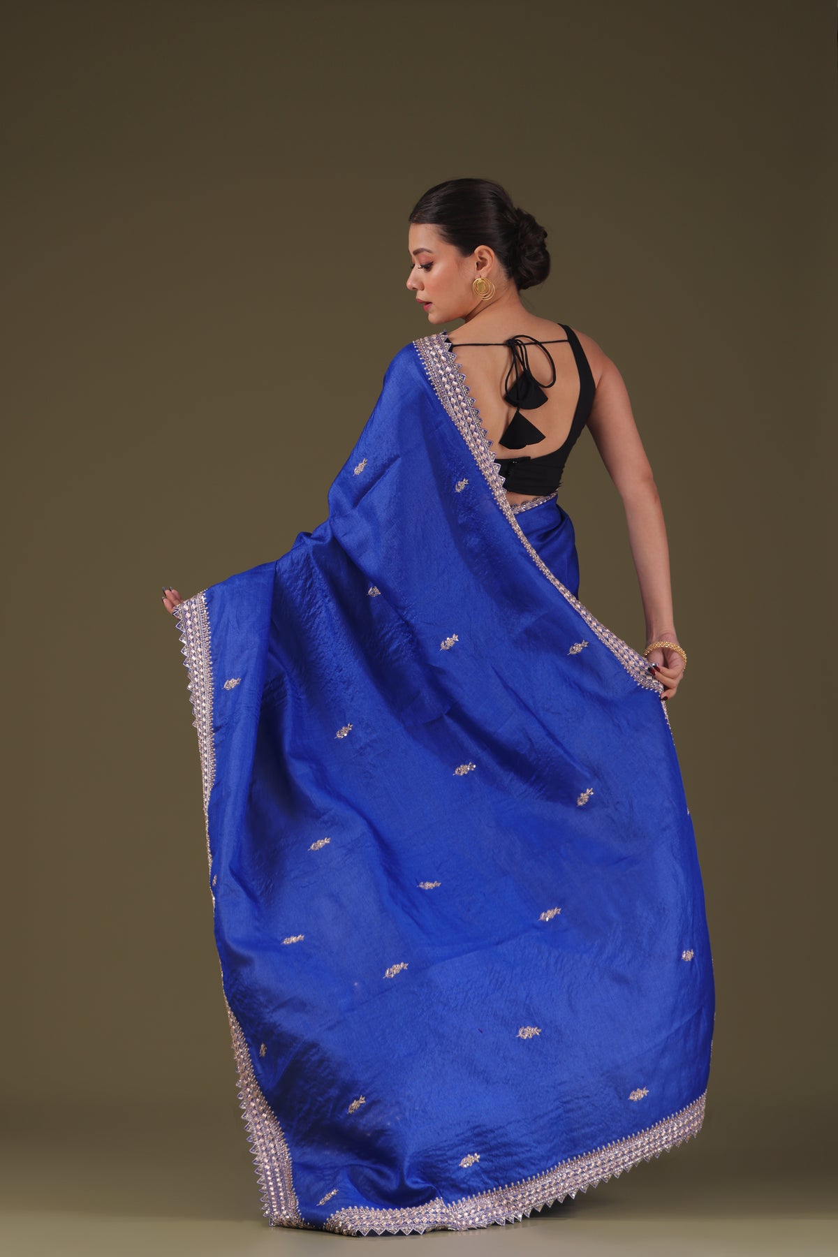 Tussar Zardosi