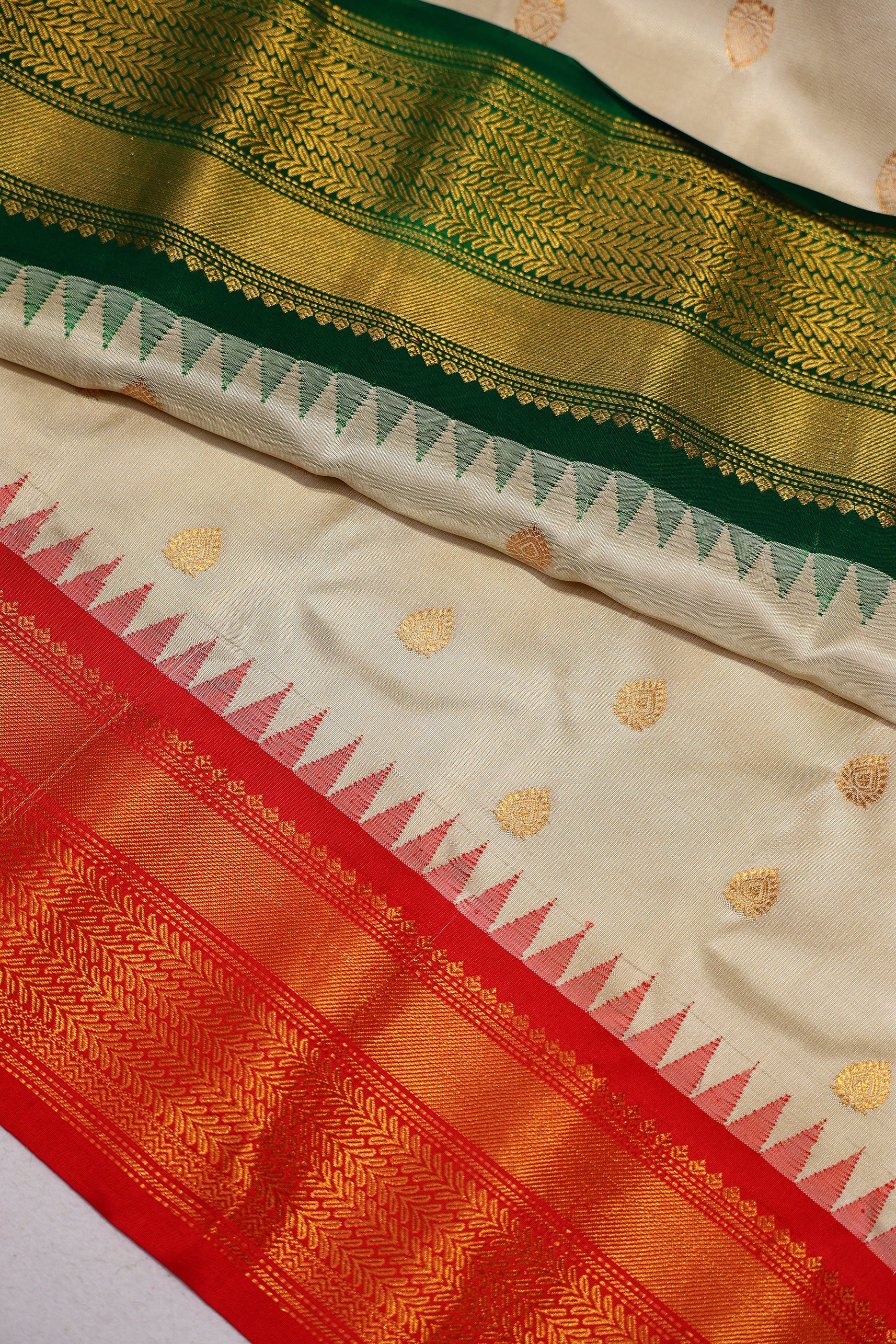 Silk Gadwal